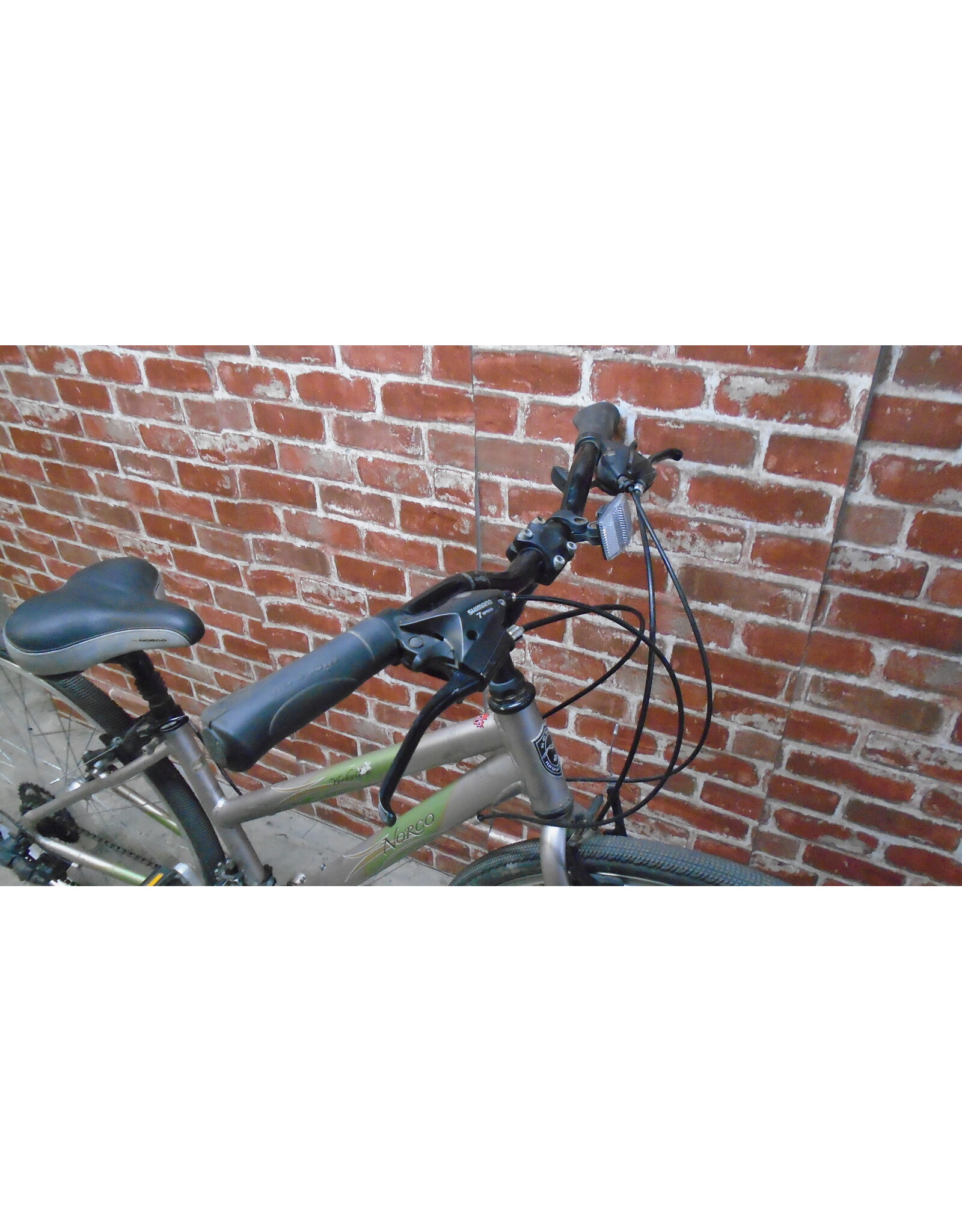 Vélo hybride usagé Norco 15" - 13534