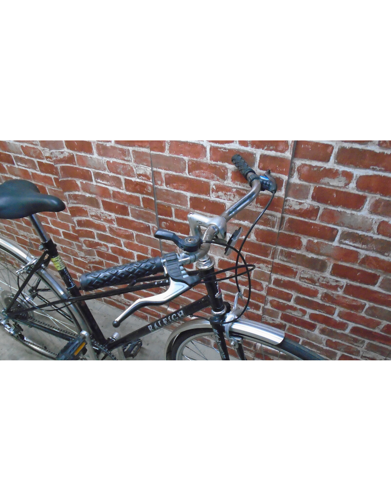 Vélo de ville usagé Raleigh 19" - 8352