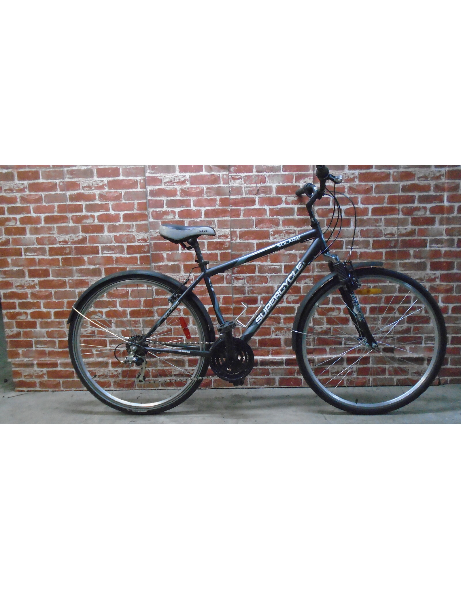 Vélo hybride usagé Supercycle 18" - 13548