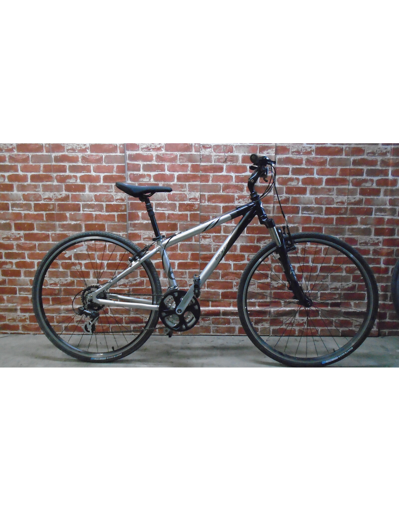 Vélo hybride usagé Gary Fisher 15" - 13577