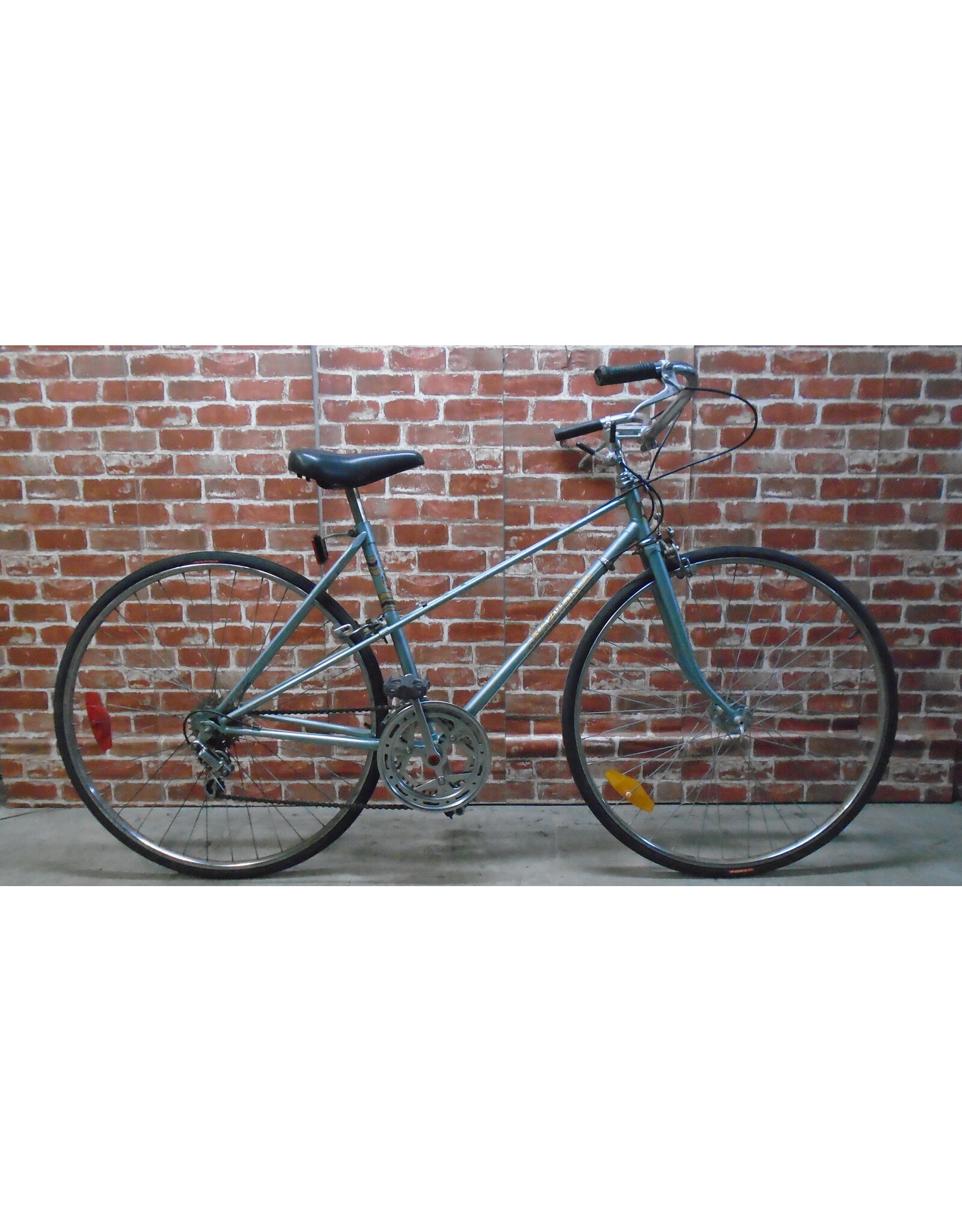 Vélo de ville usagé Sakura 19" -13592