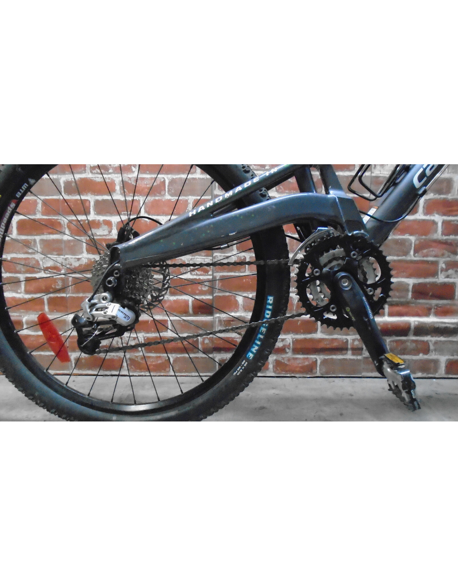 Vélo de montagne usagé  Cannondale 15.5" - 13611
