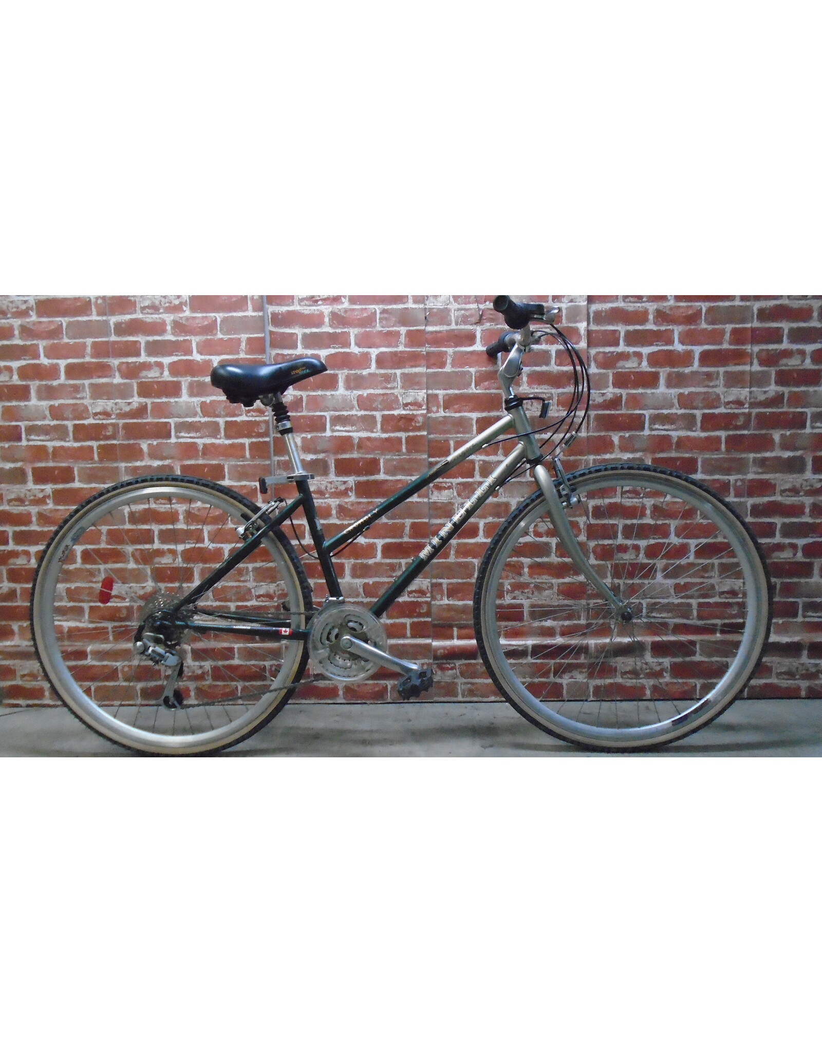 Vélo hybride usagé Minelli 16" - 13626