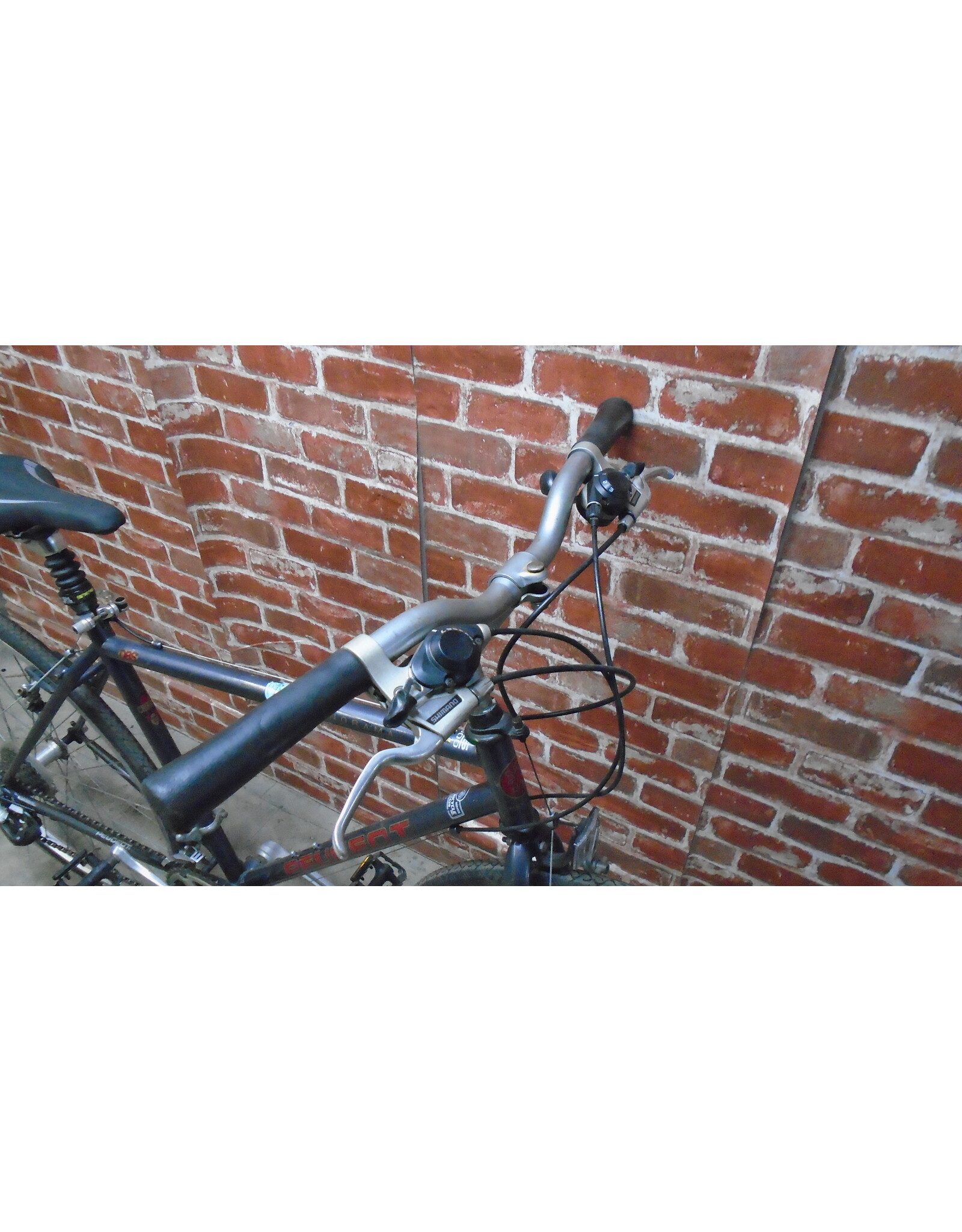 Vélo hybride usagé Peugeot 19.5" - 13636