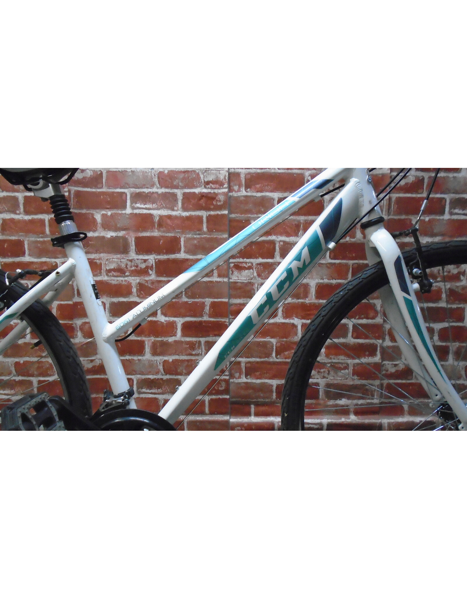 Vélo hybride usagé CCM 17" - 13638