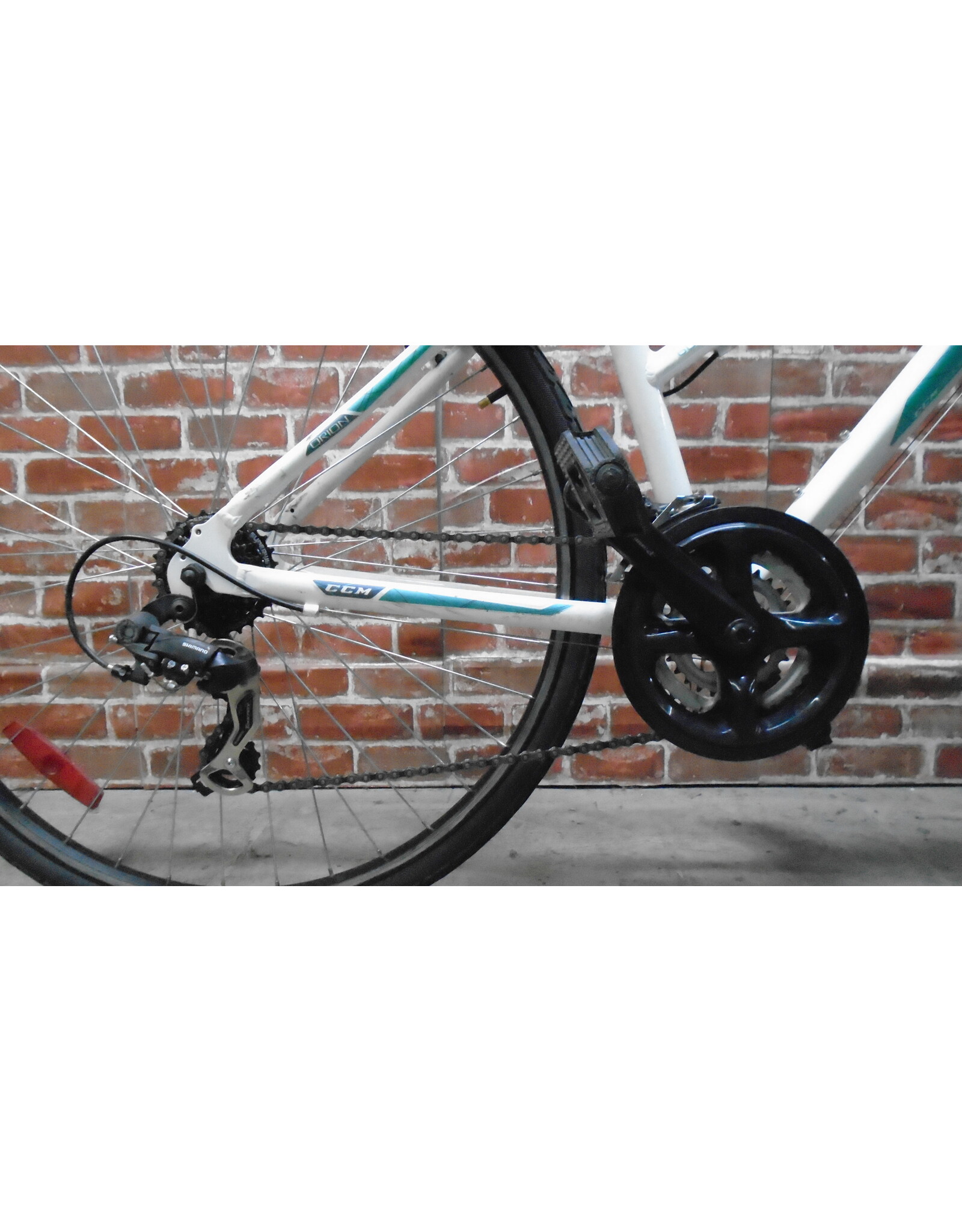 Vélo hybride usagé CCM 17" - 13638