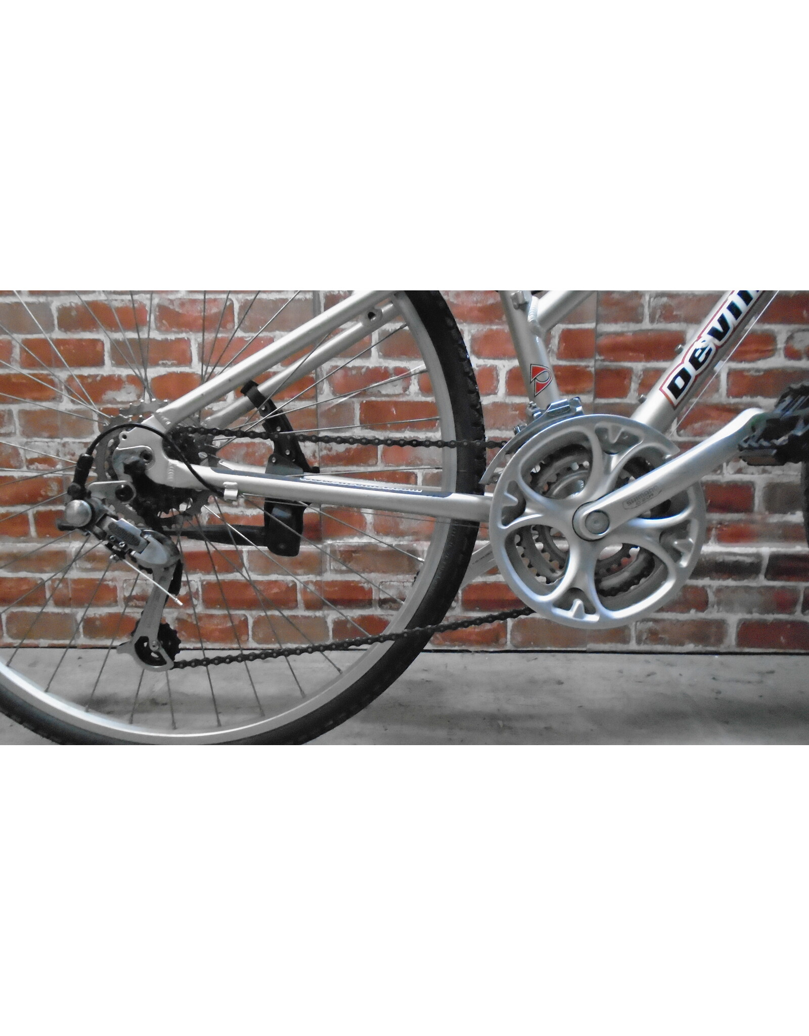 Vélo hybride usagé Devinci 14" - 13658