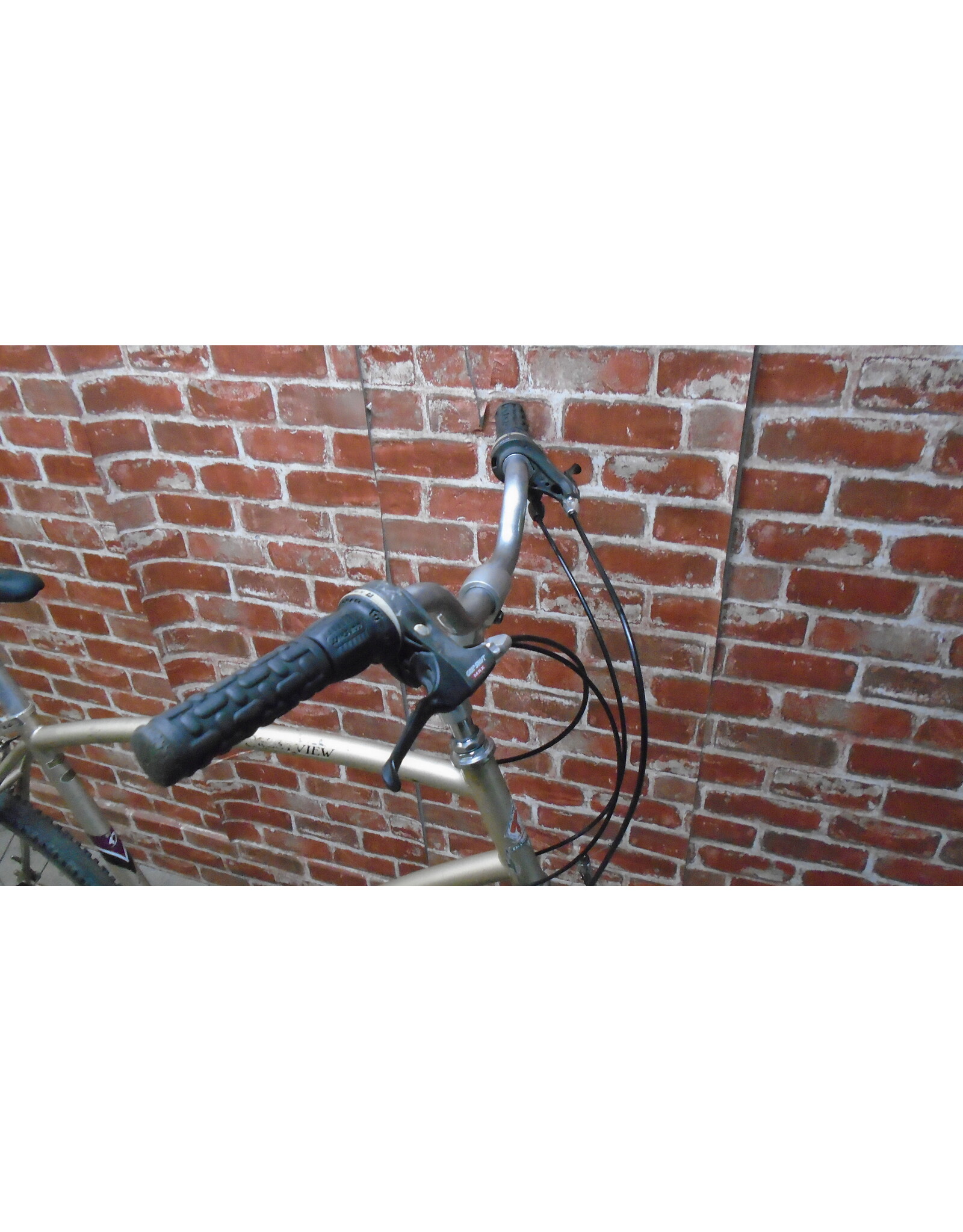 Vélo hybride usagé Diamondback 22" - 13665