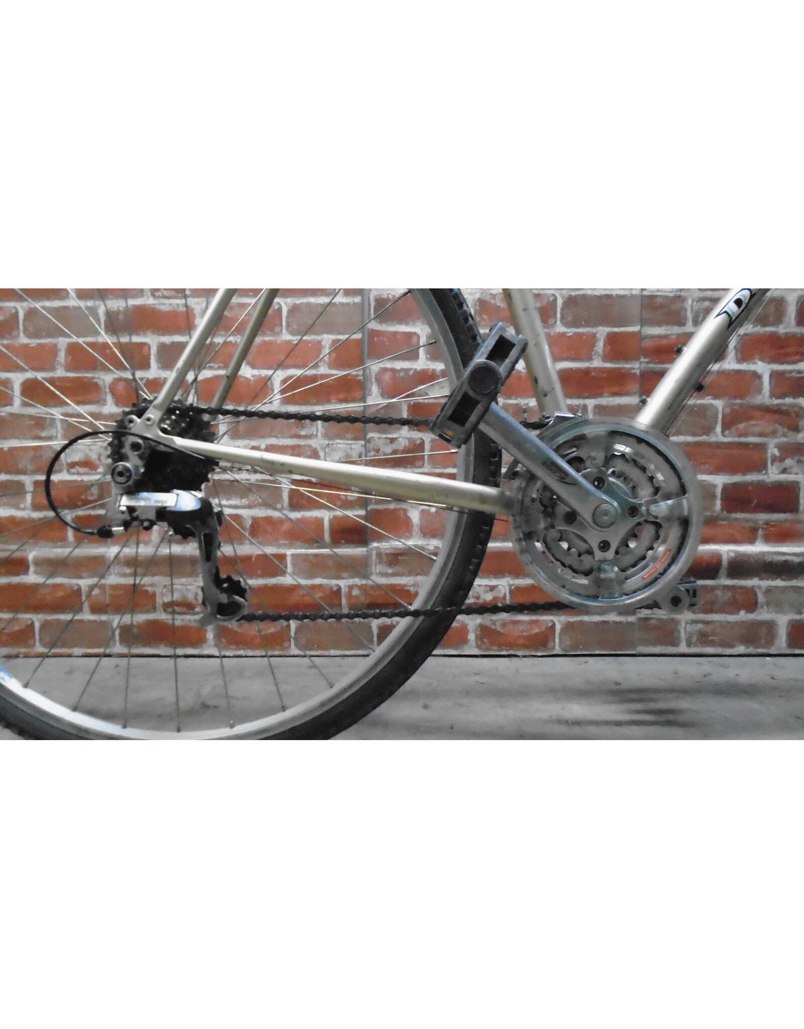 Vélo hybride usagé Diamondback 22" - 13665