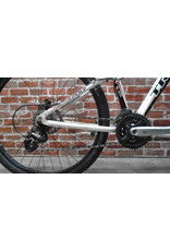 Vélo de montagne usagé  Trek 13" - 13666