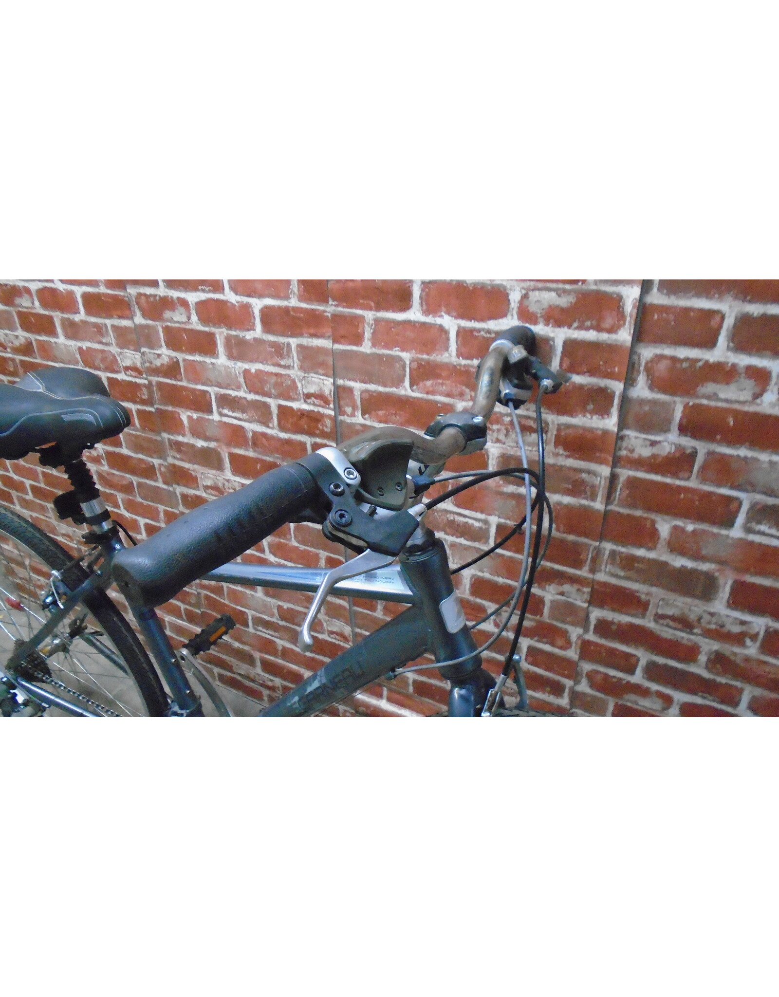 Vélo hybride usagé Garneau 18" - 13743