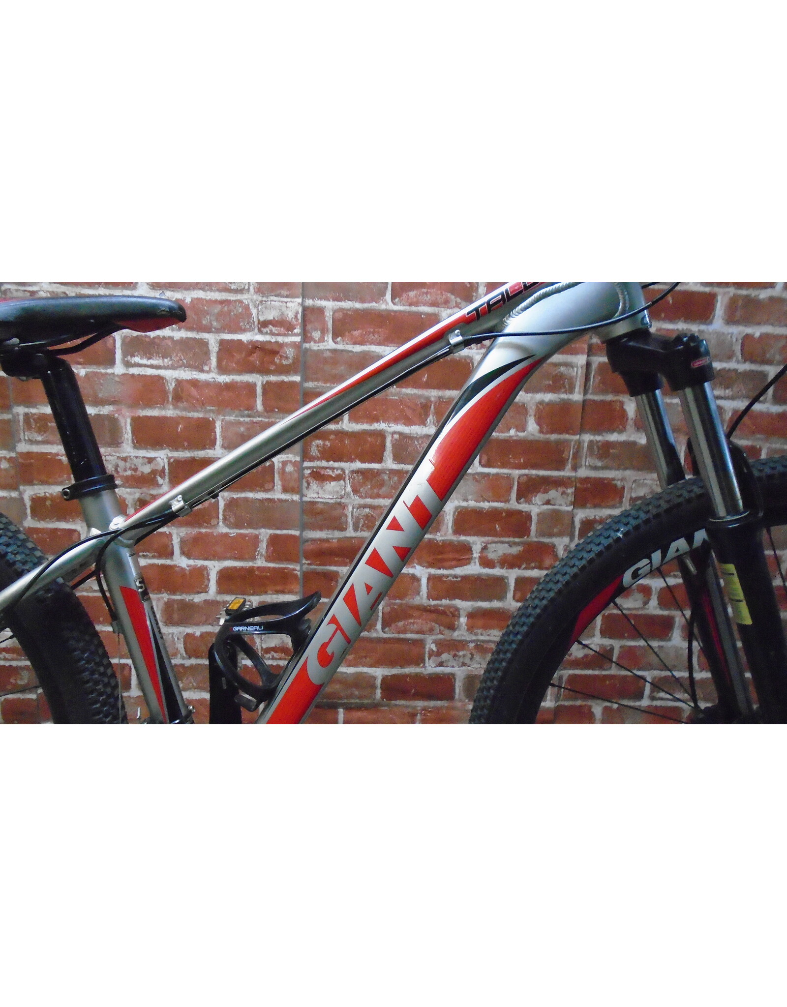 Vélo de montagne usagé Giant 16" 13572