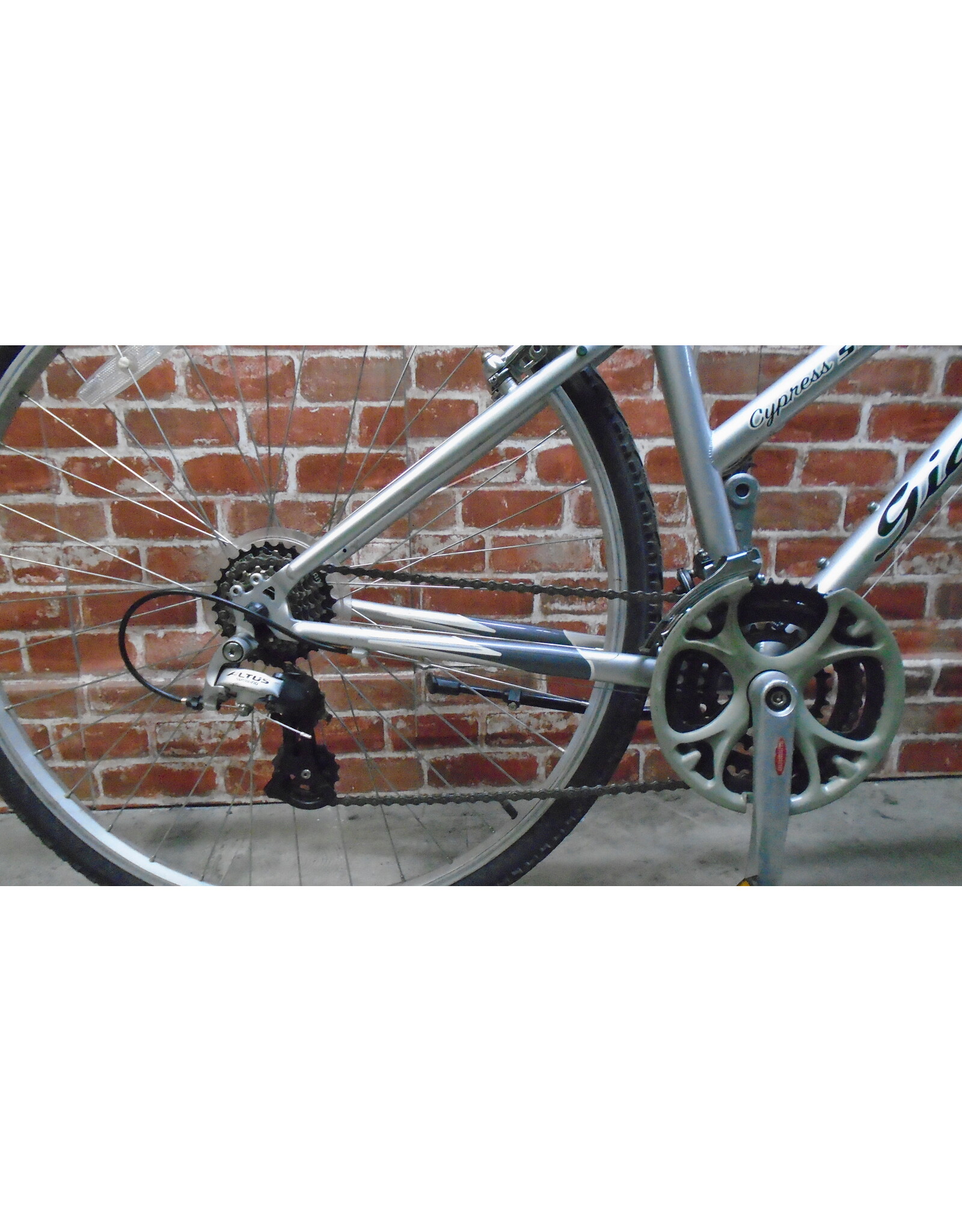 Vélo hybride usagé Giant 16" 13766