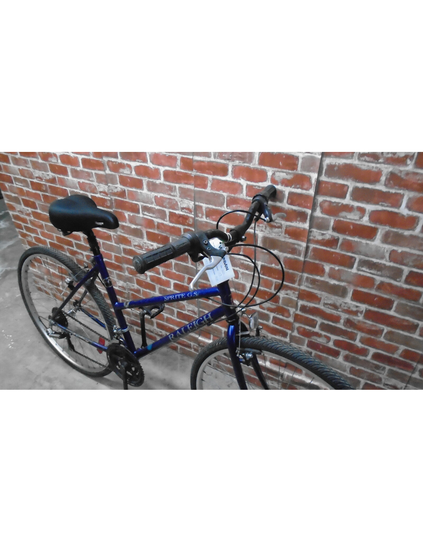Vélo hybride usagé Raleigh 18" 13772