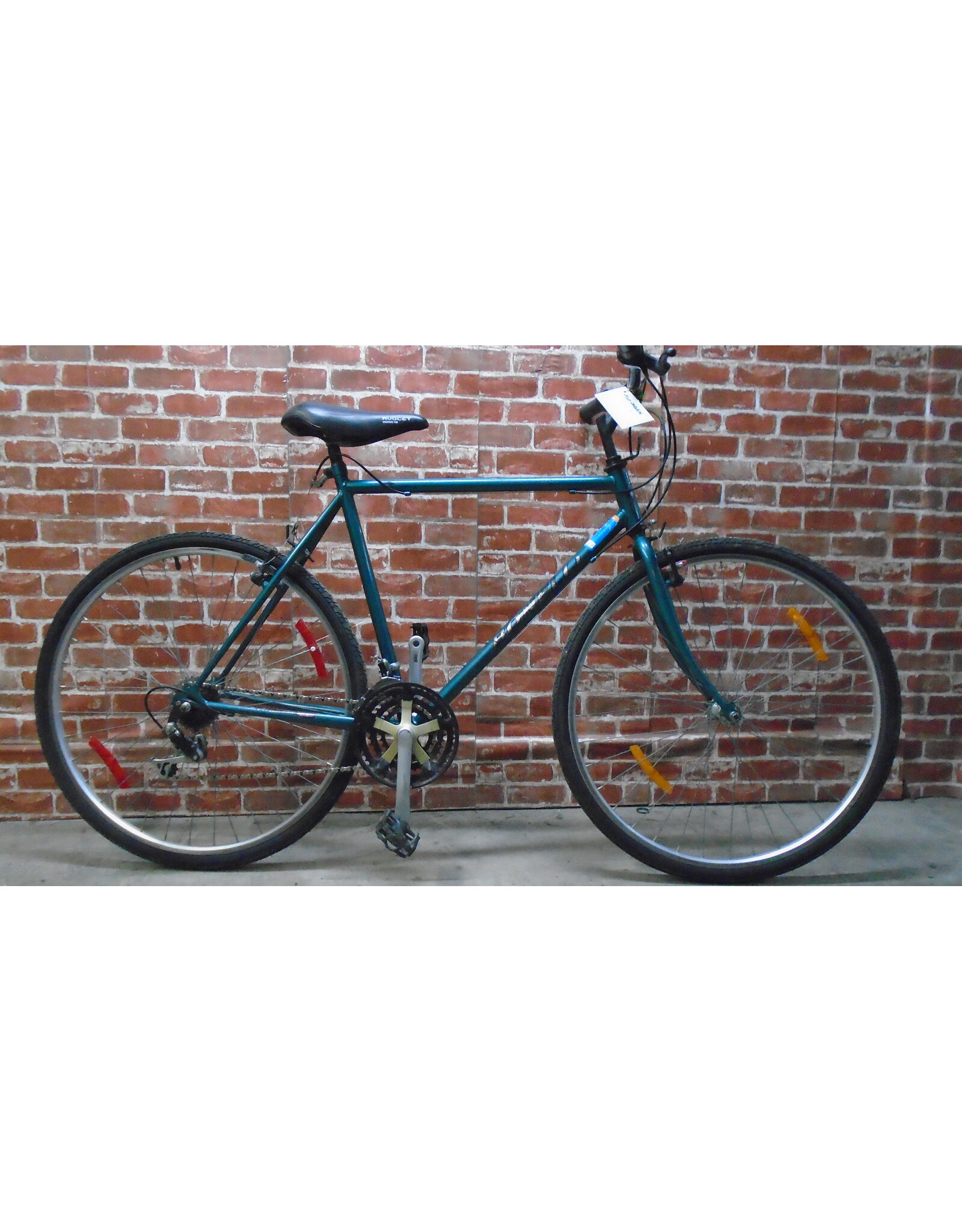 Vélo hybride usagé Bonelli 22" 13774