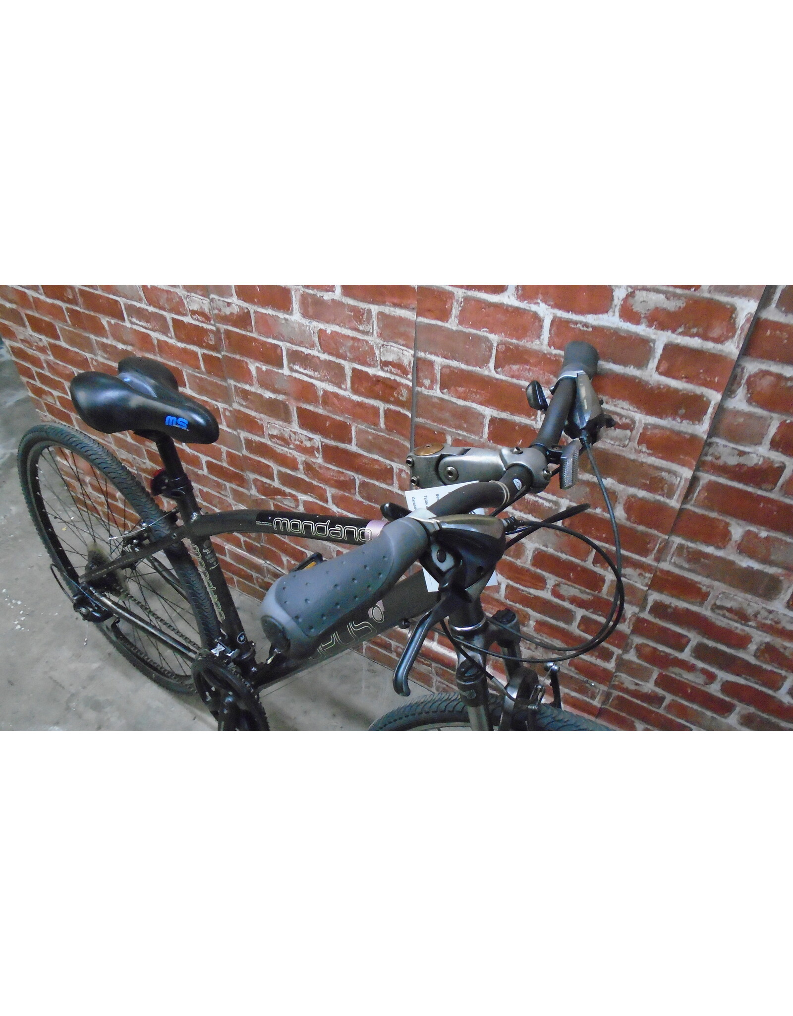 Vélo hybride usagé Opus 17" 13557