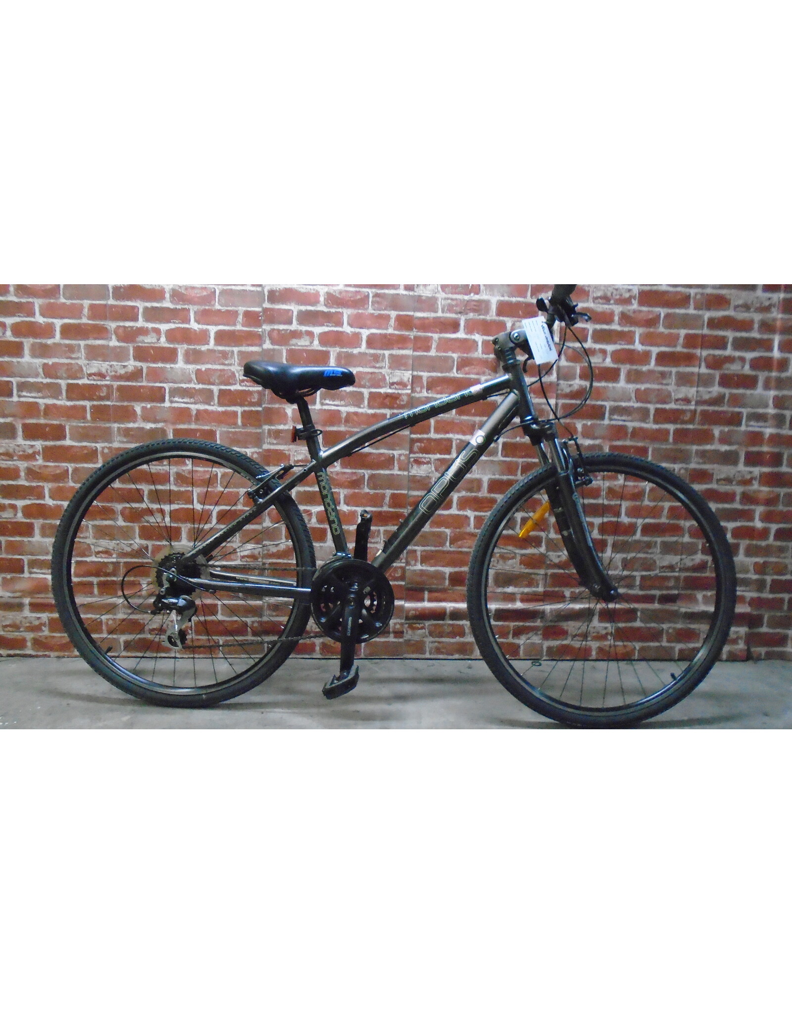 Vélo hybride usagé Opus 17" 13557