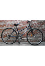 Vélo hybride usagé Equinoxe 18" 13778