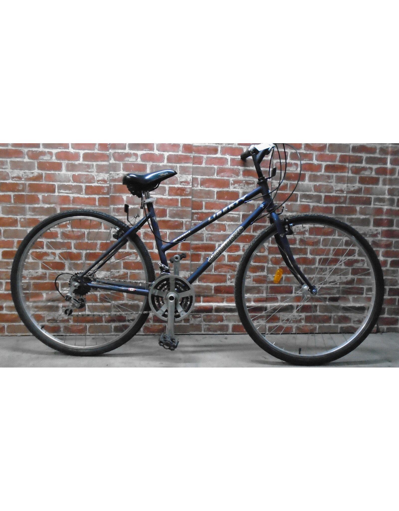 Vélo hybride usagé Equinoxe 18" 13778