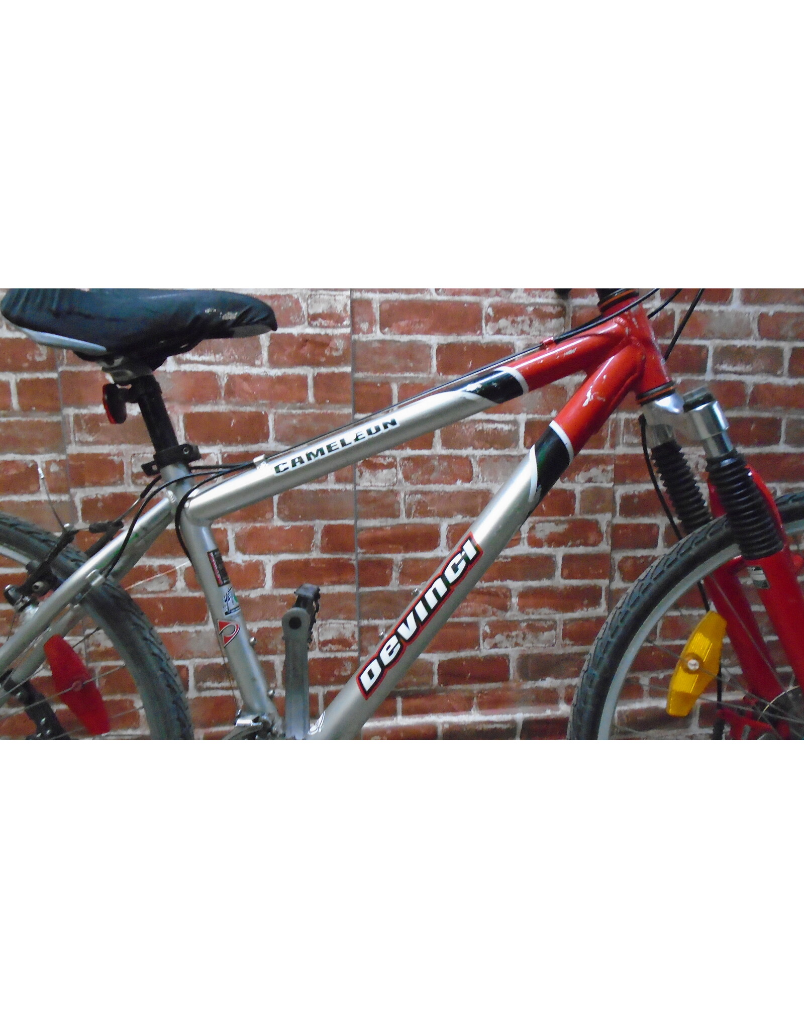 Vélo de ville usagé Devinci 16" 13780