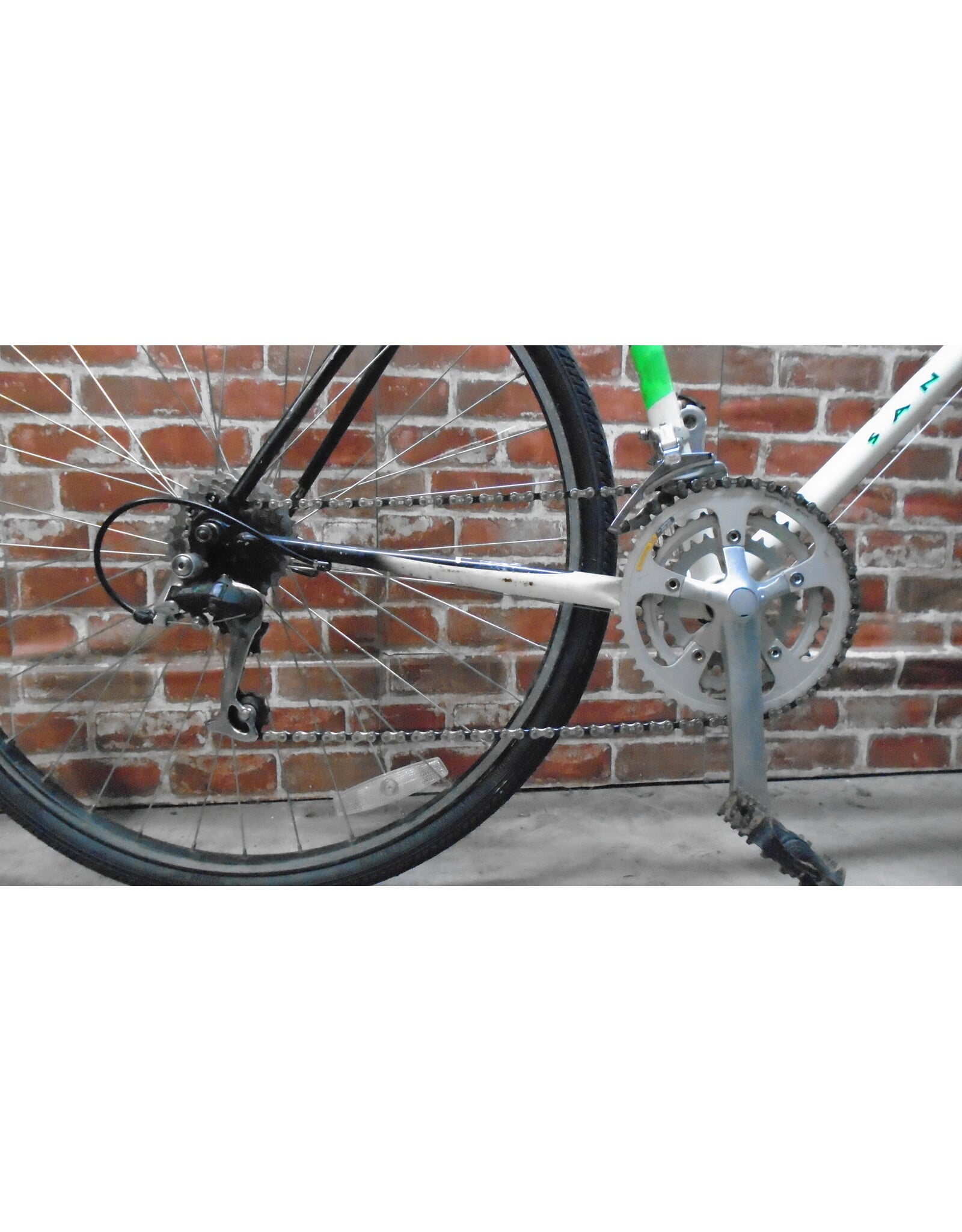 Vélo hybride usagé Fila 22" 13783