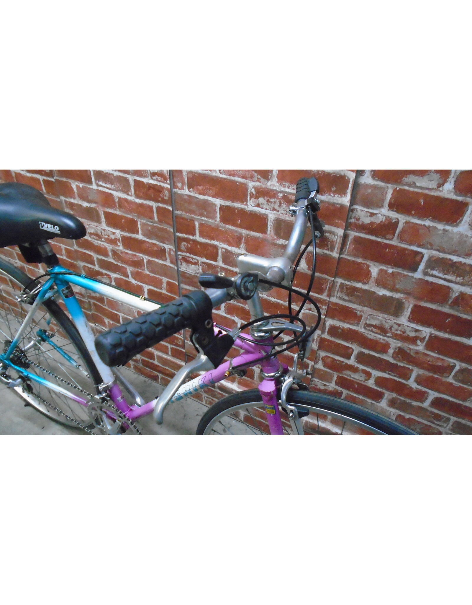 Vélo de ville usagé Nishiki 18.5" - 13808