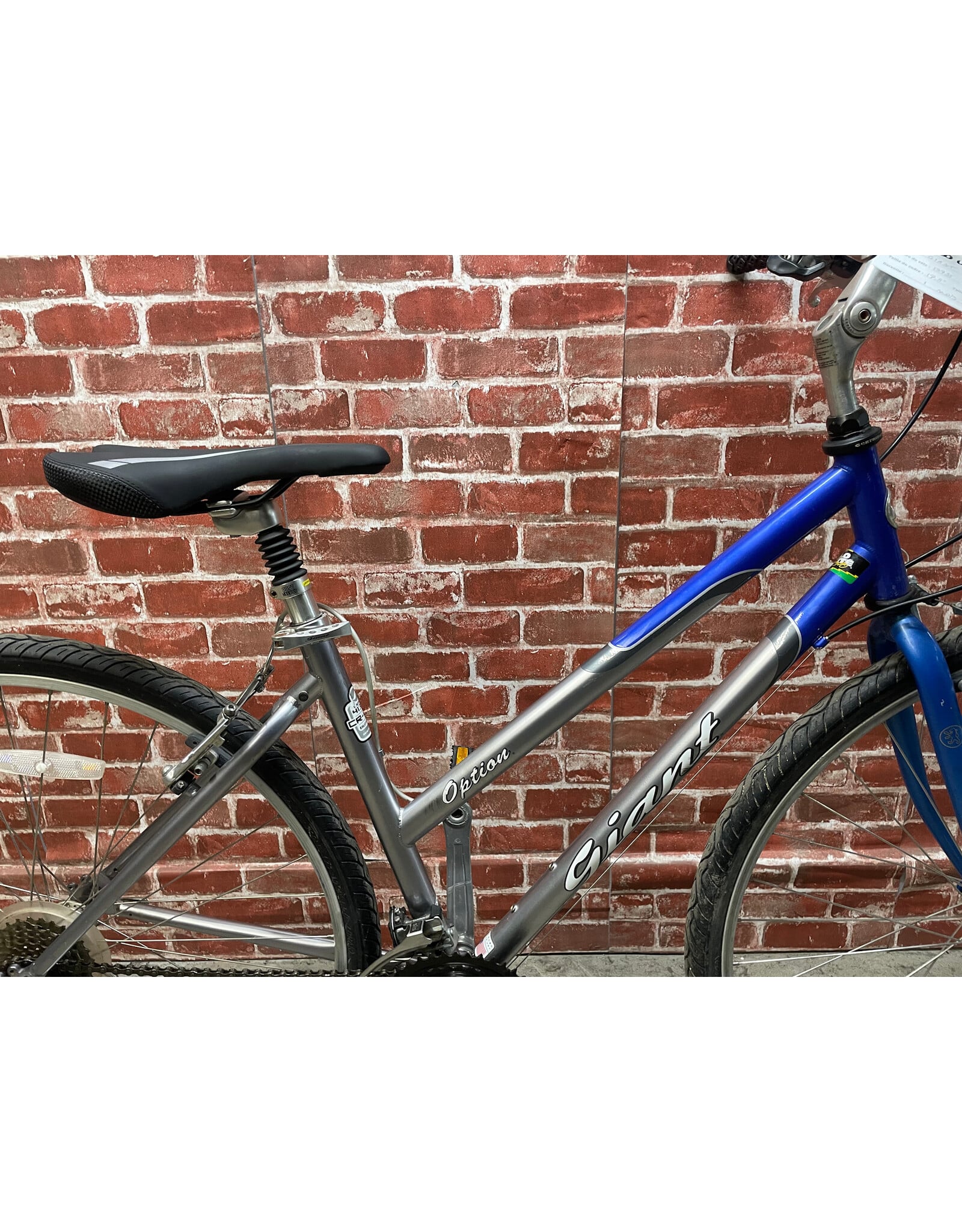 Vélo hybride usagé Giant 17.5" - 13755