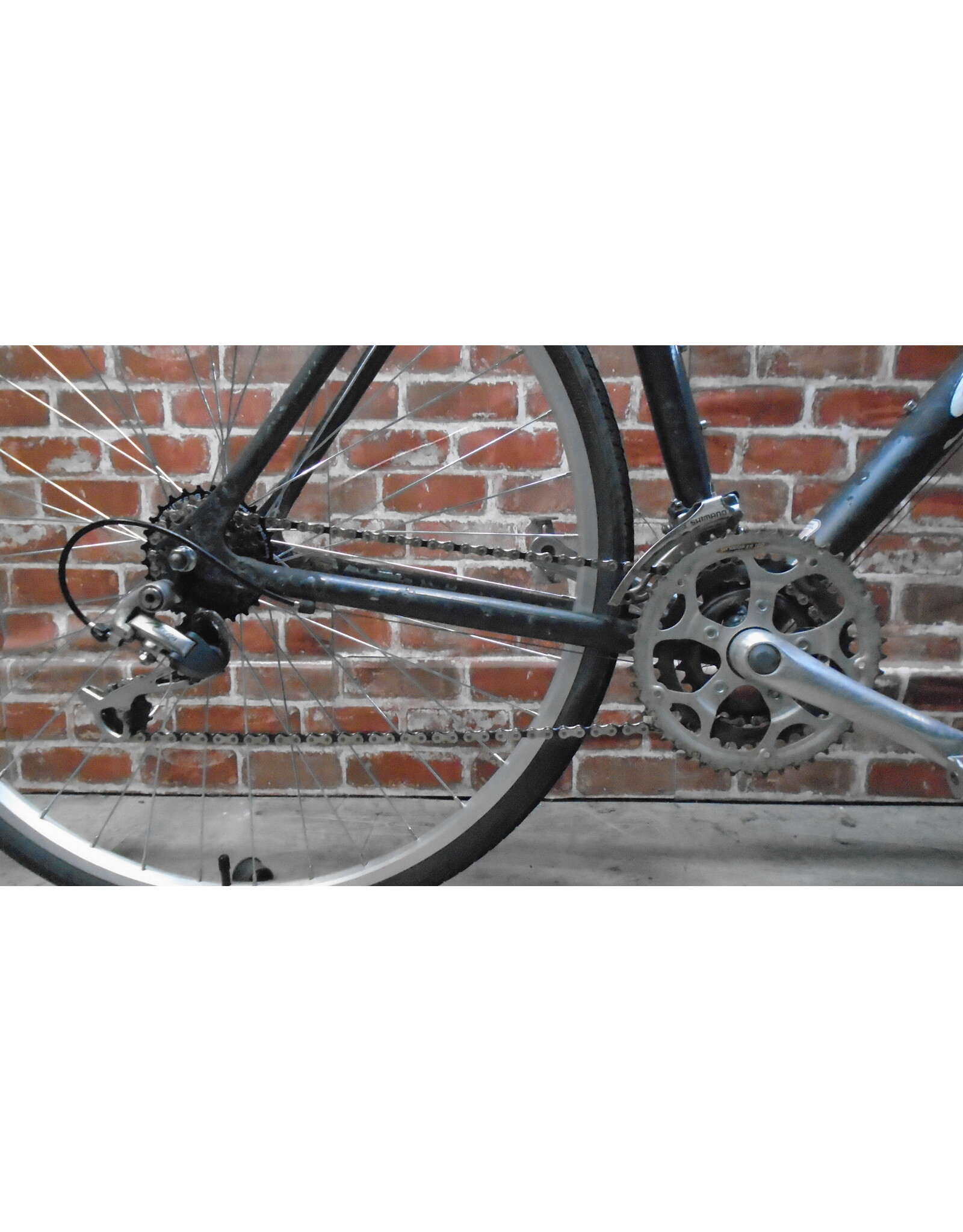 Vélo hybride usagé Giant 21.5" - 13834