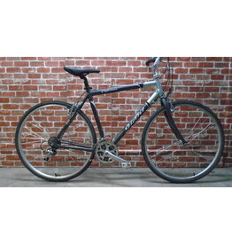Vélo hybride usagé Giant 21.5" - 13834
