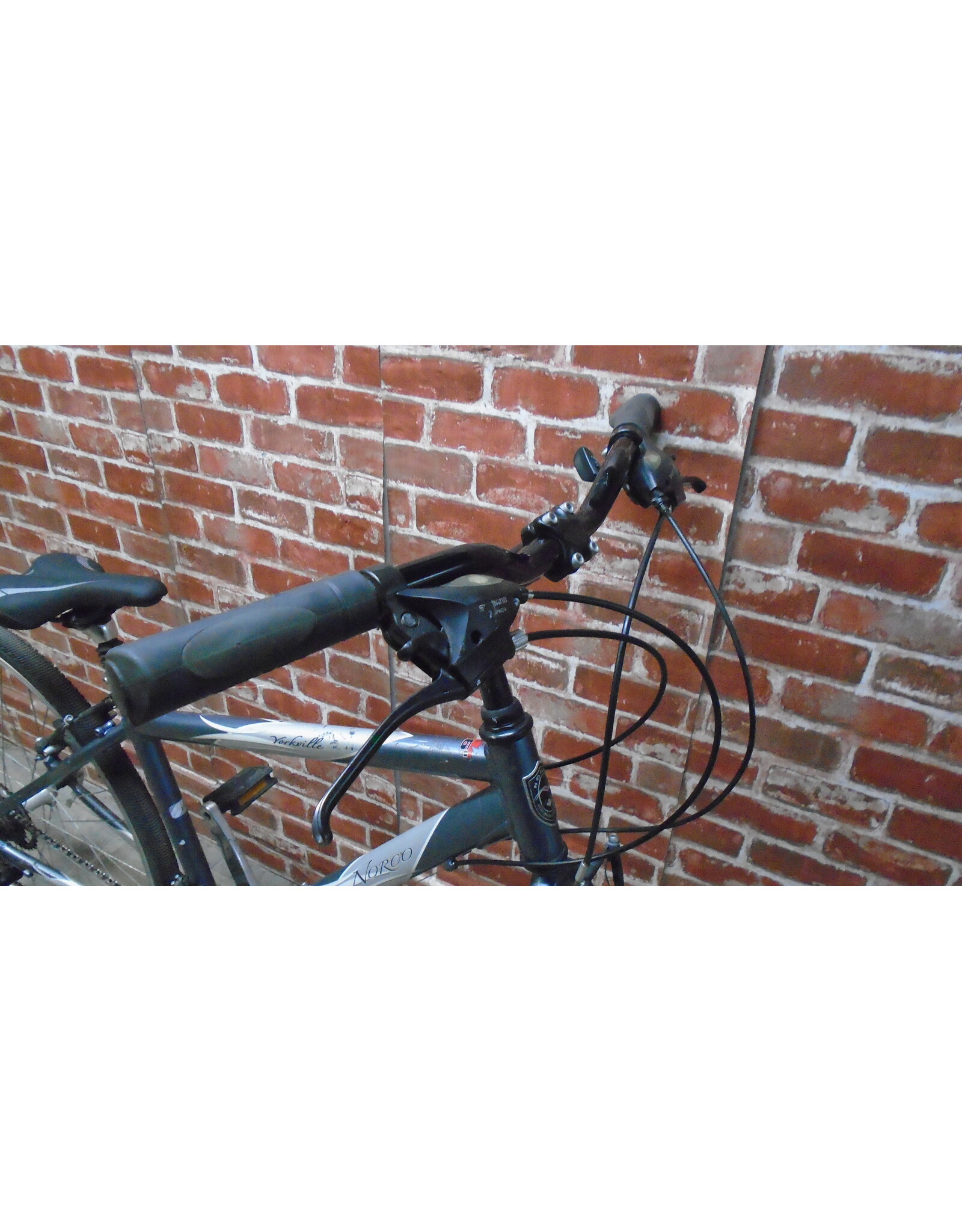 Vélo hybride usagé Norco 16.5" - 13849