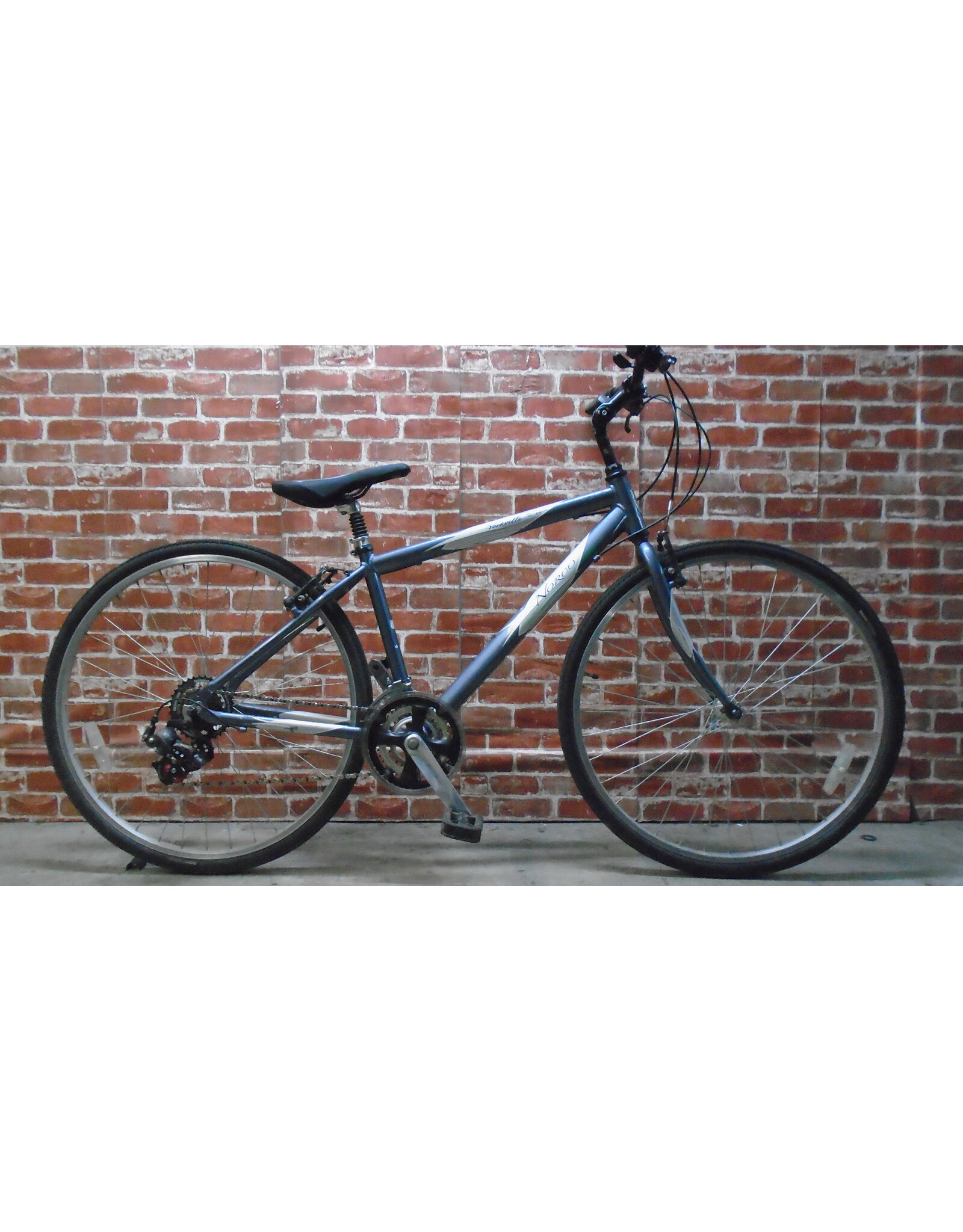 Vélo hybride usagé Norco 16.5" - 13849