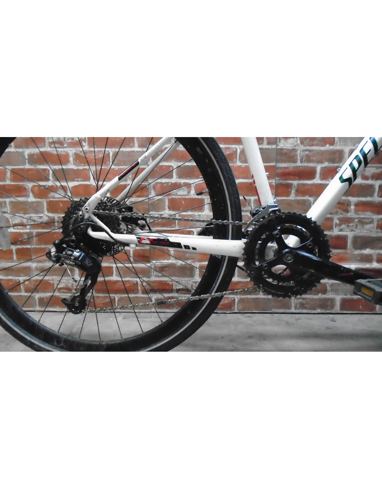 Vélo hybride usagé Specialized 18" - 13866