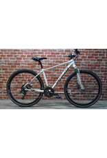 Vélo hybride usagé Specialized 18" - 13866