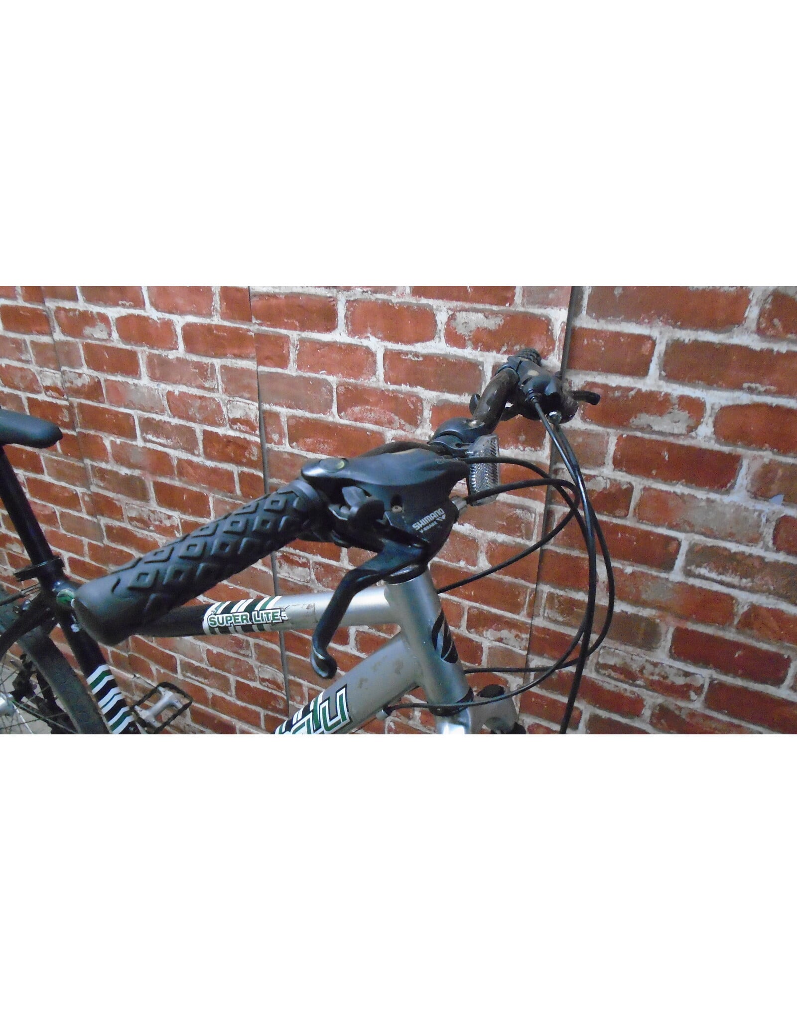 Vélo hybride usagé Bonelli 18" - 13880