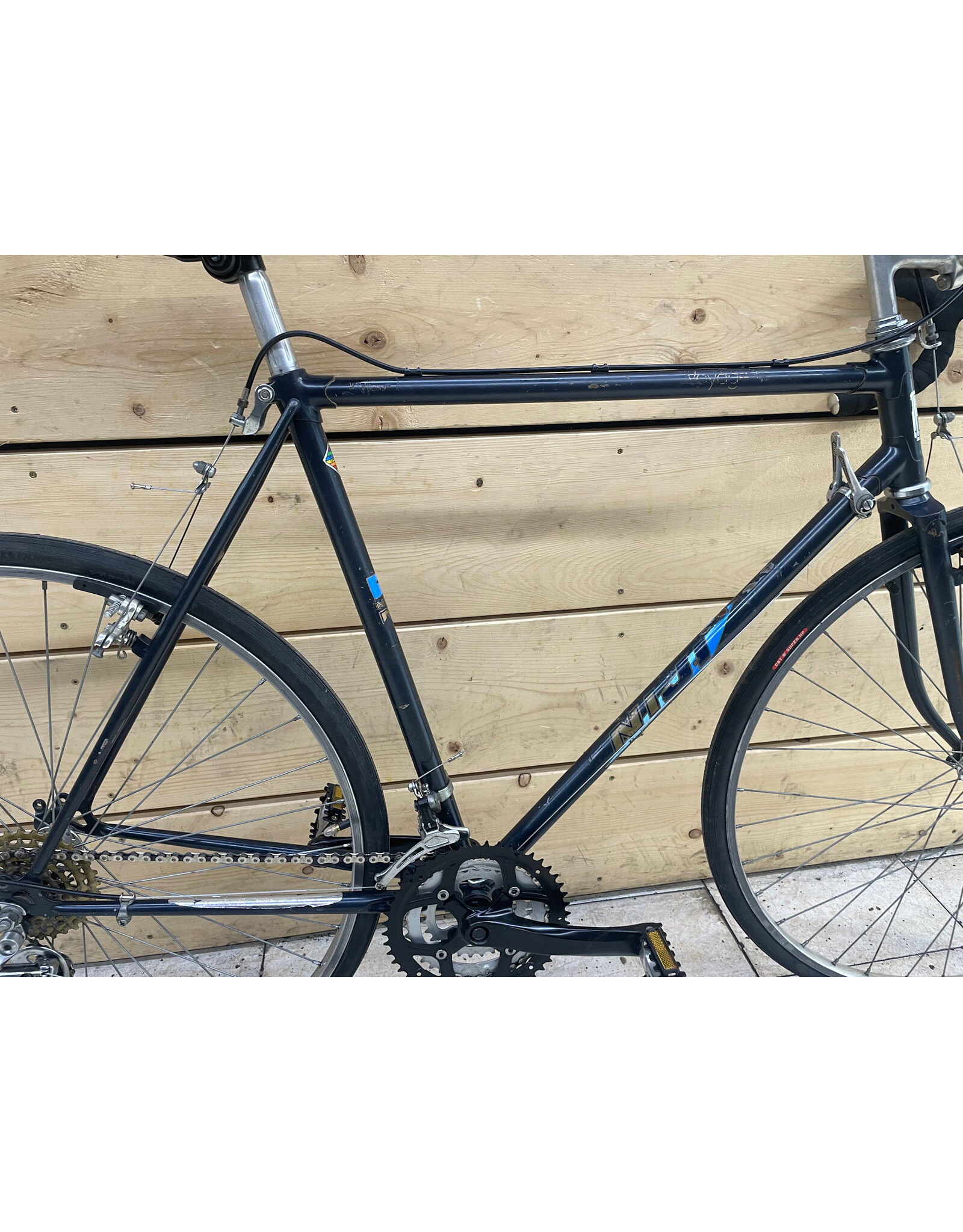 Vélo de cyclotourisme usagé Niji 22" - 13875