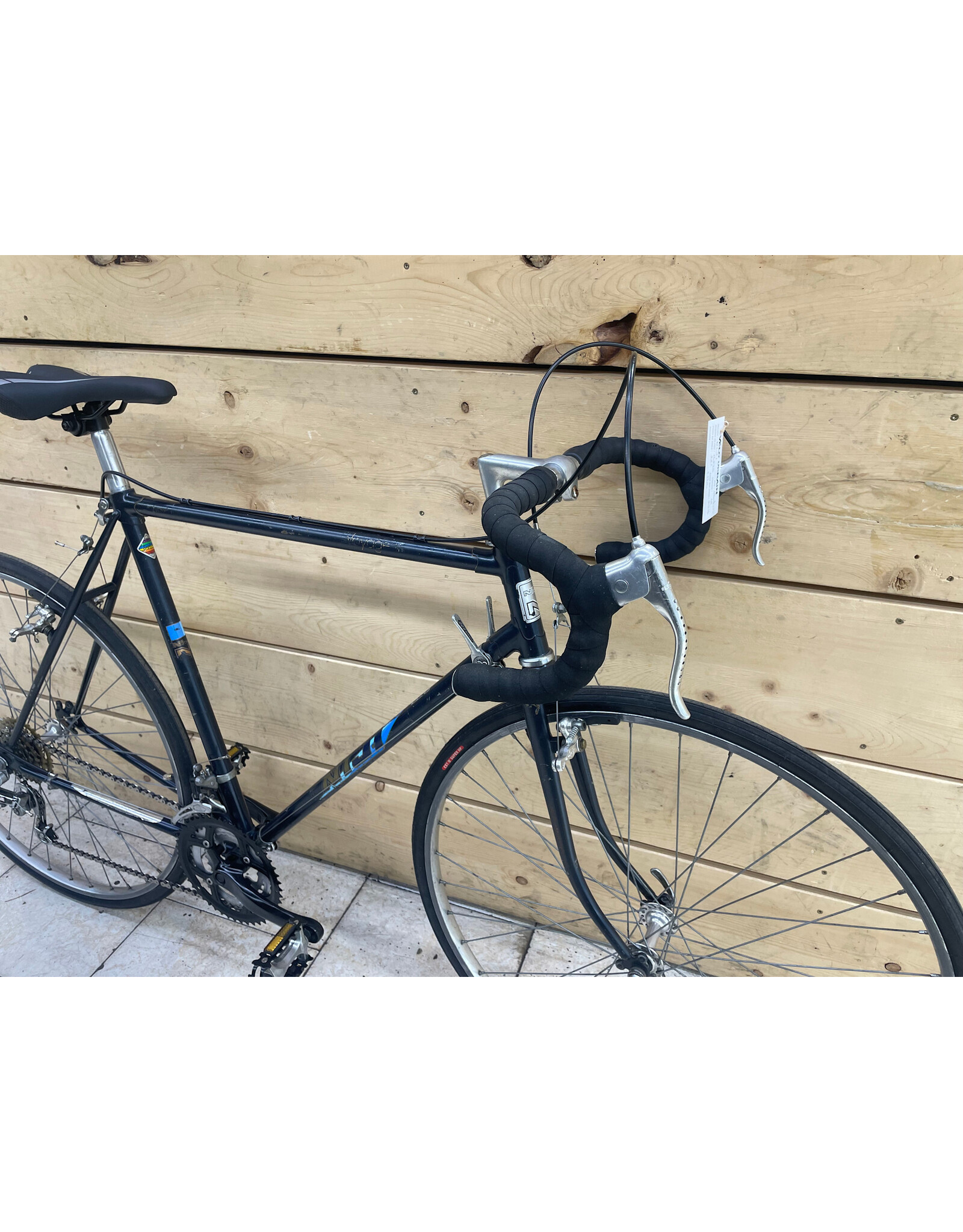 Vélo de cyclotourisme usagé Niji 22" - 13875
