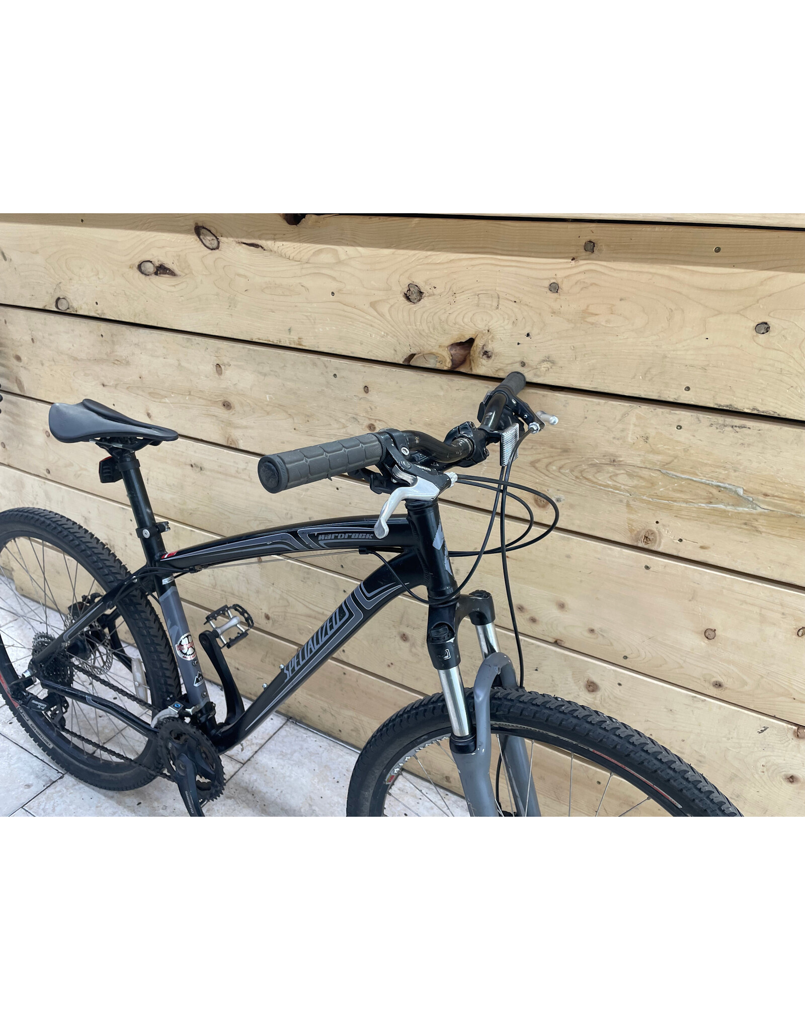 Vélo de montagne usagé  Specialized 17'' - 13889