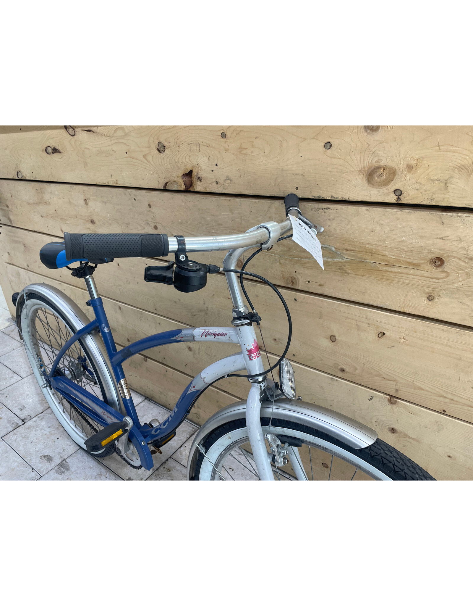 Vélo usagé de ville CCM 18" - 10787