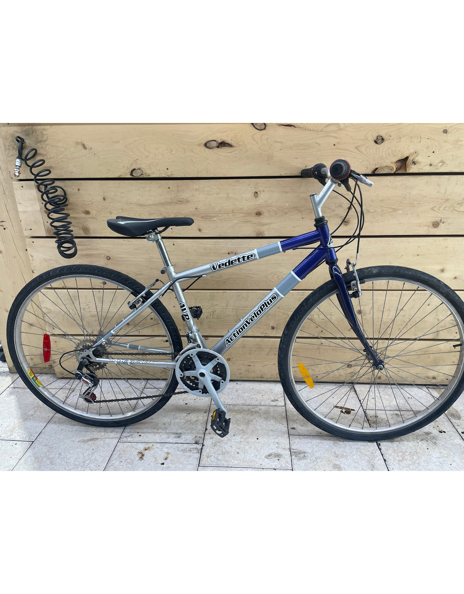 Vélo hybride usagé AVP 16'' - 13922