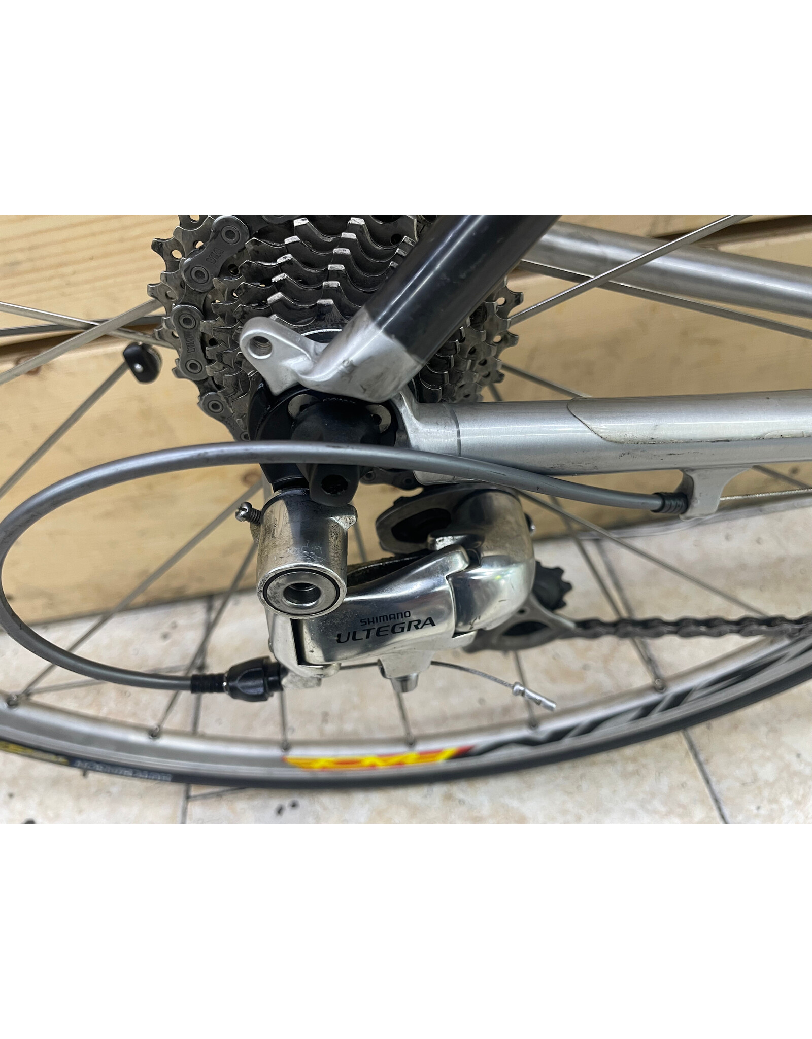 Vélo de route usagé  Giant 46cm - 13953