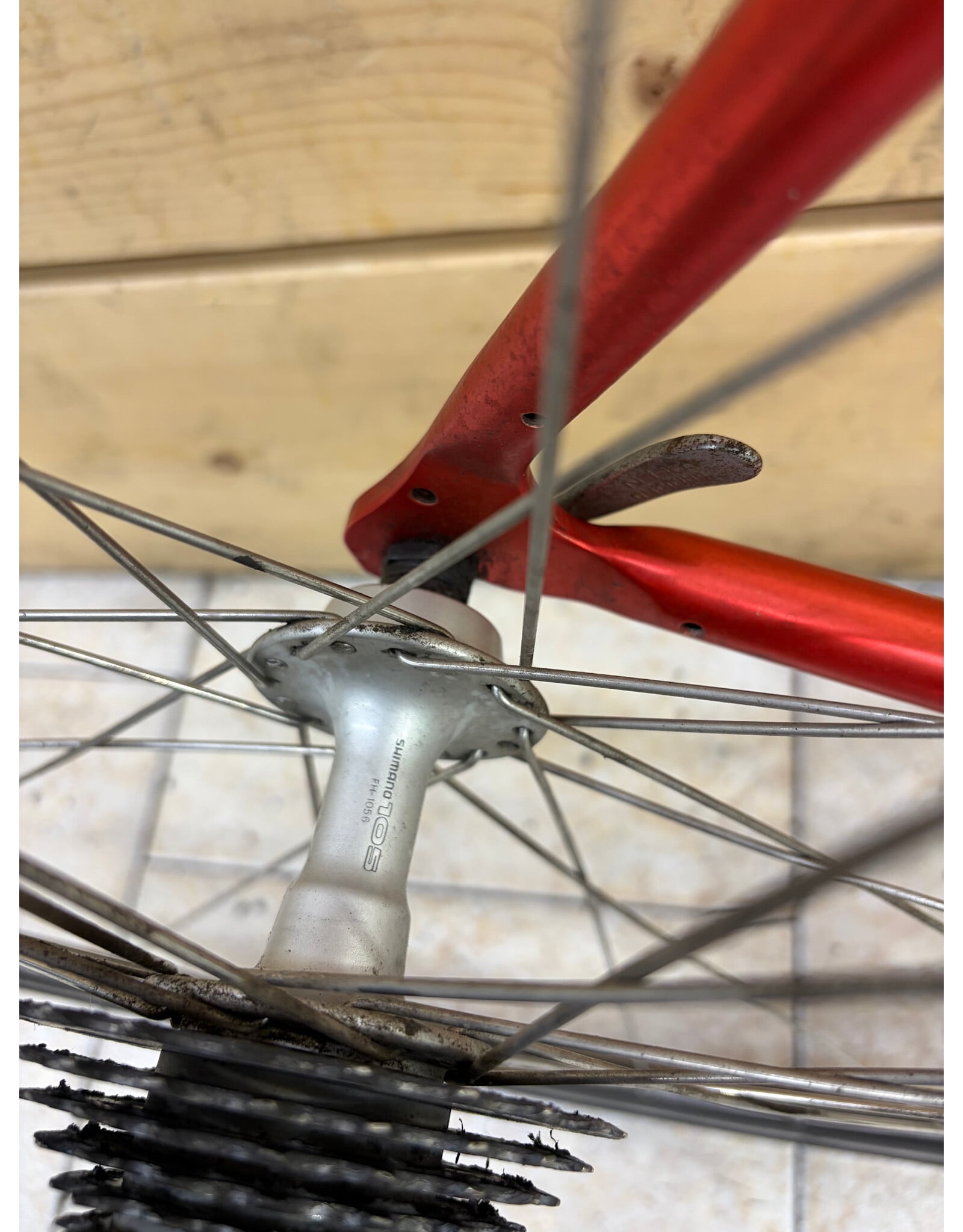 Vélo de route usagé  Giant 56cm - 13893