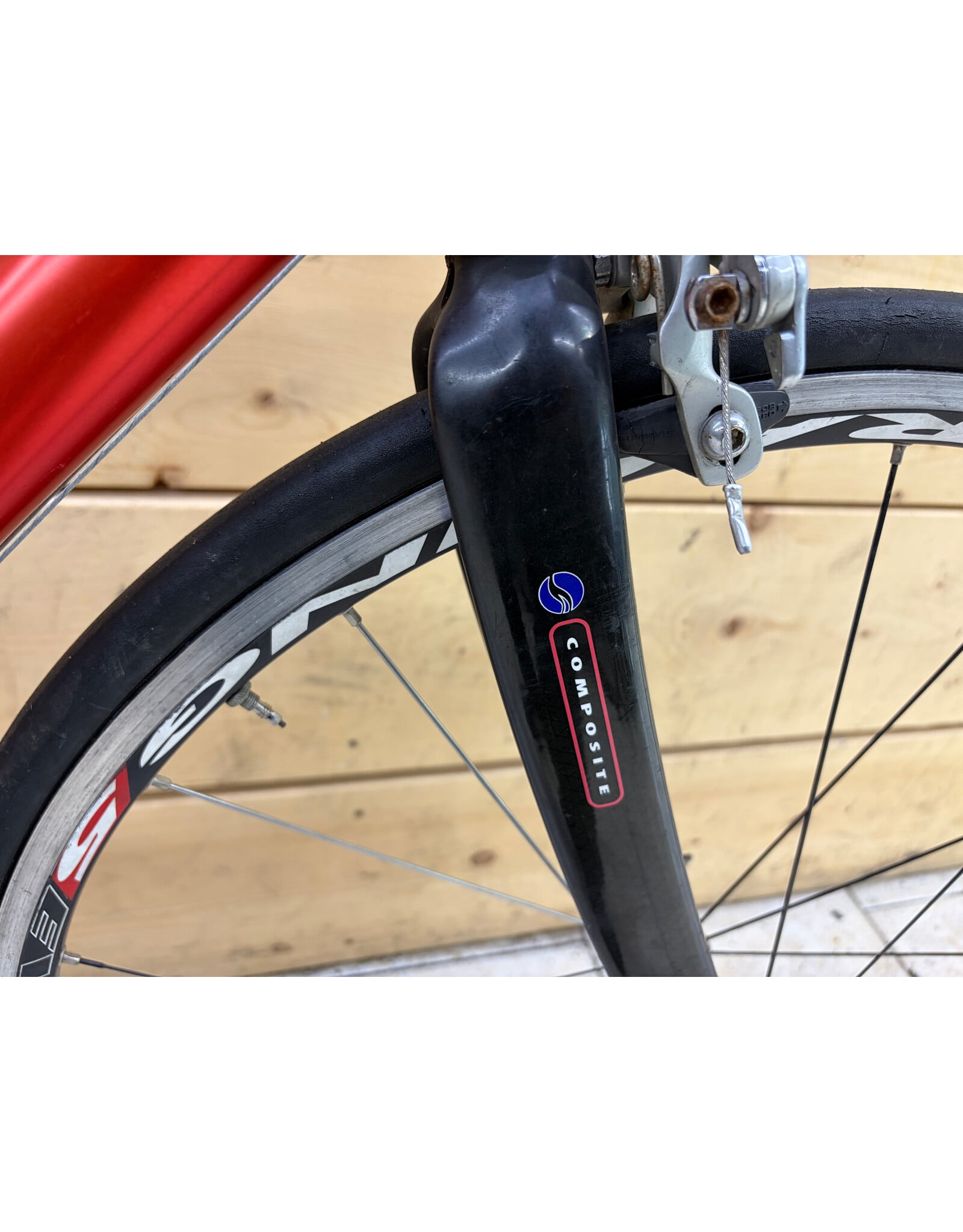 Vélo de route usagé  Giant 56cm - 13893
