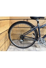 Vélo hybride usagé  Giant 15'' - 14013