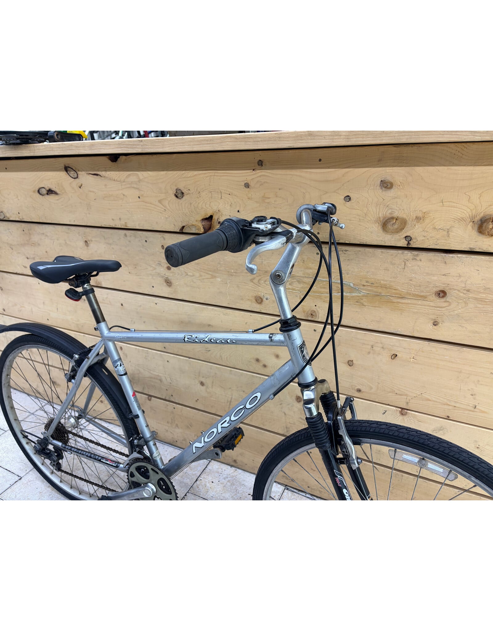 Vélo hybride usagé  Norco 20'' - 13328