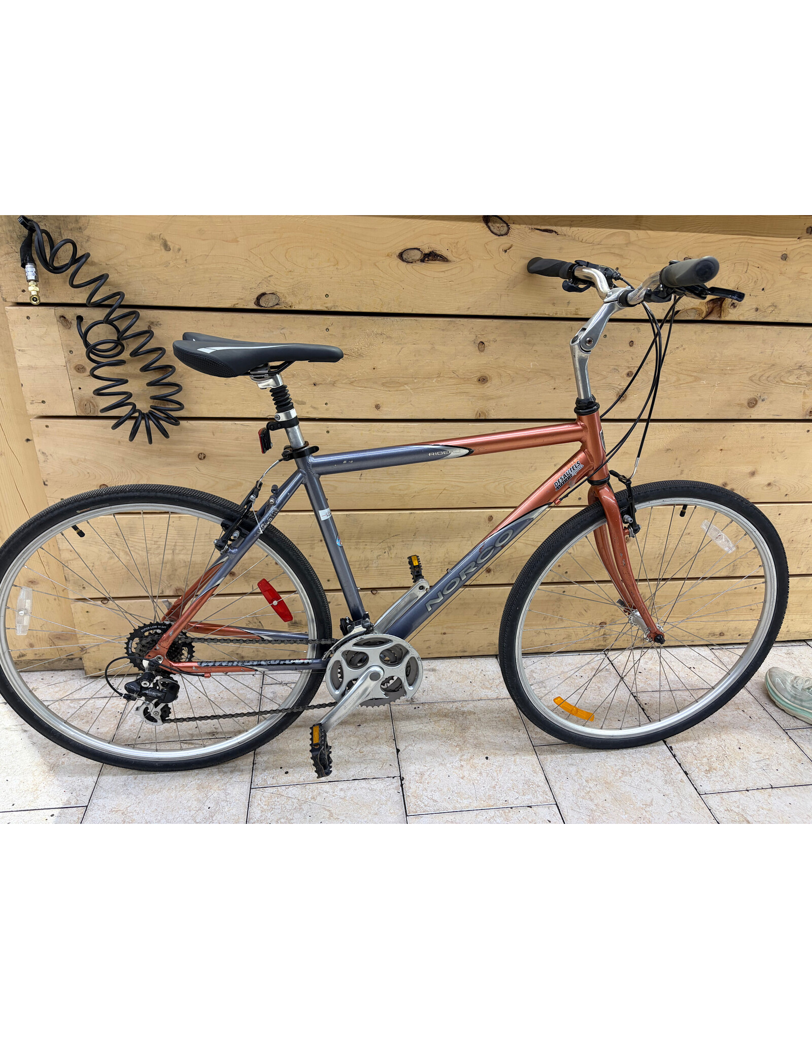 Vélo hybride usagé  Norco 19''  - 14004