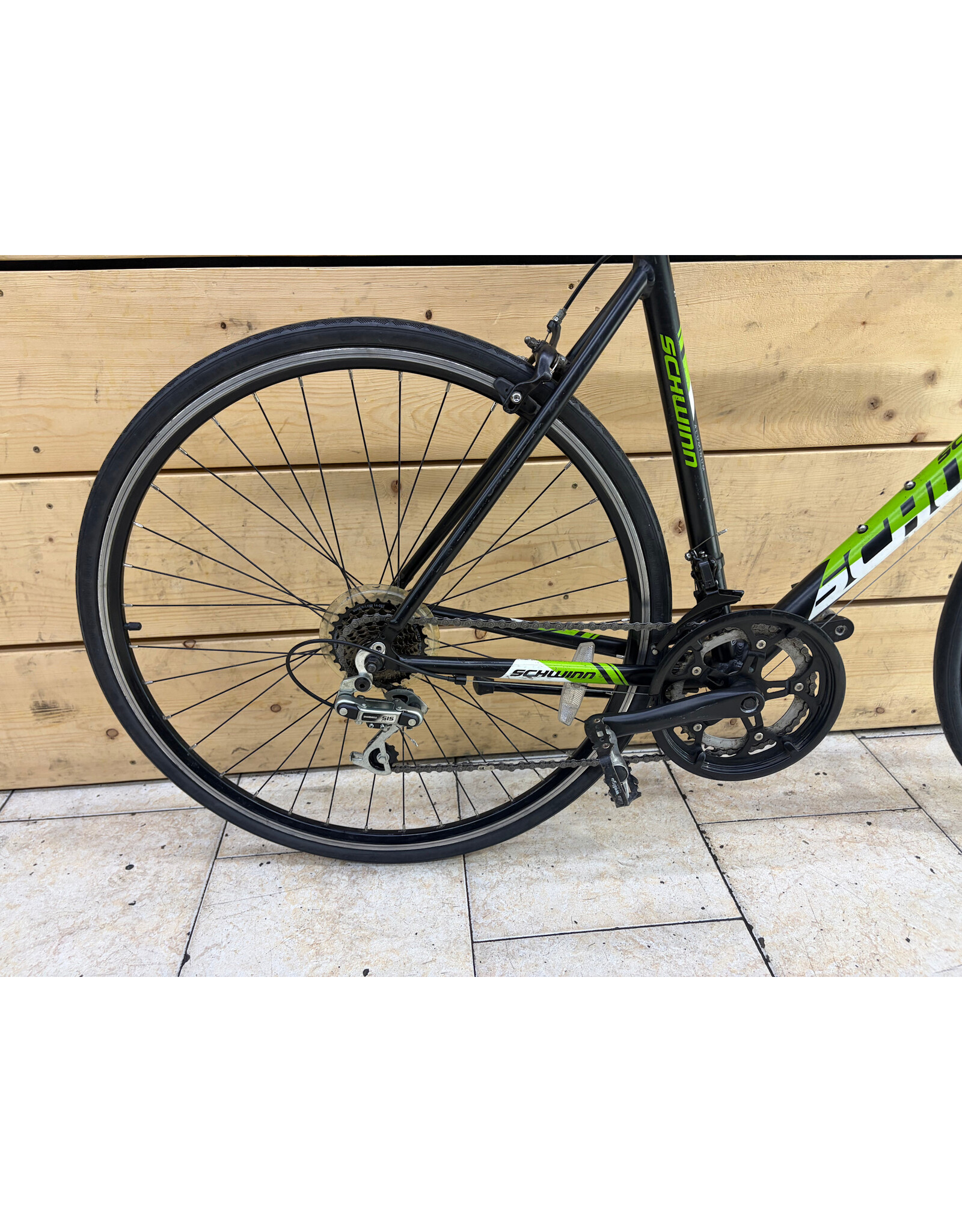 Vélo de route usagé  Schwinn 21'' - 14020