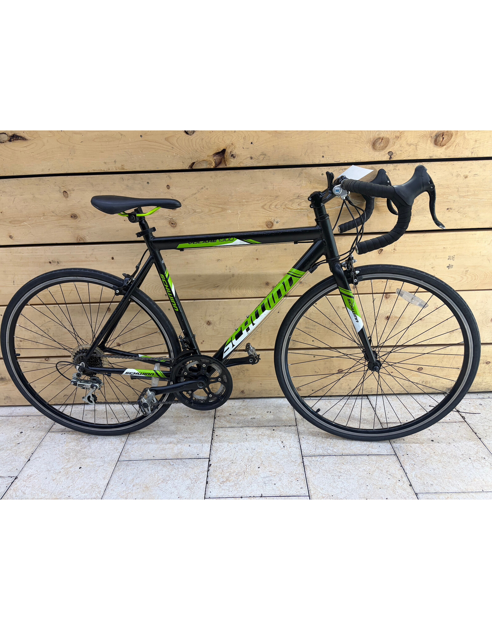 Vélo de route usagé  Schwinn 21'' - 14020