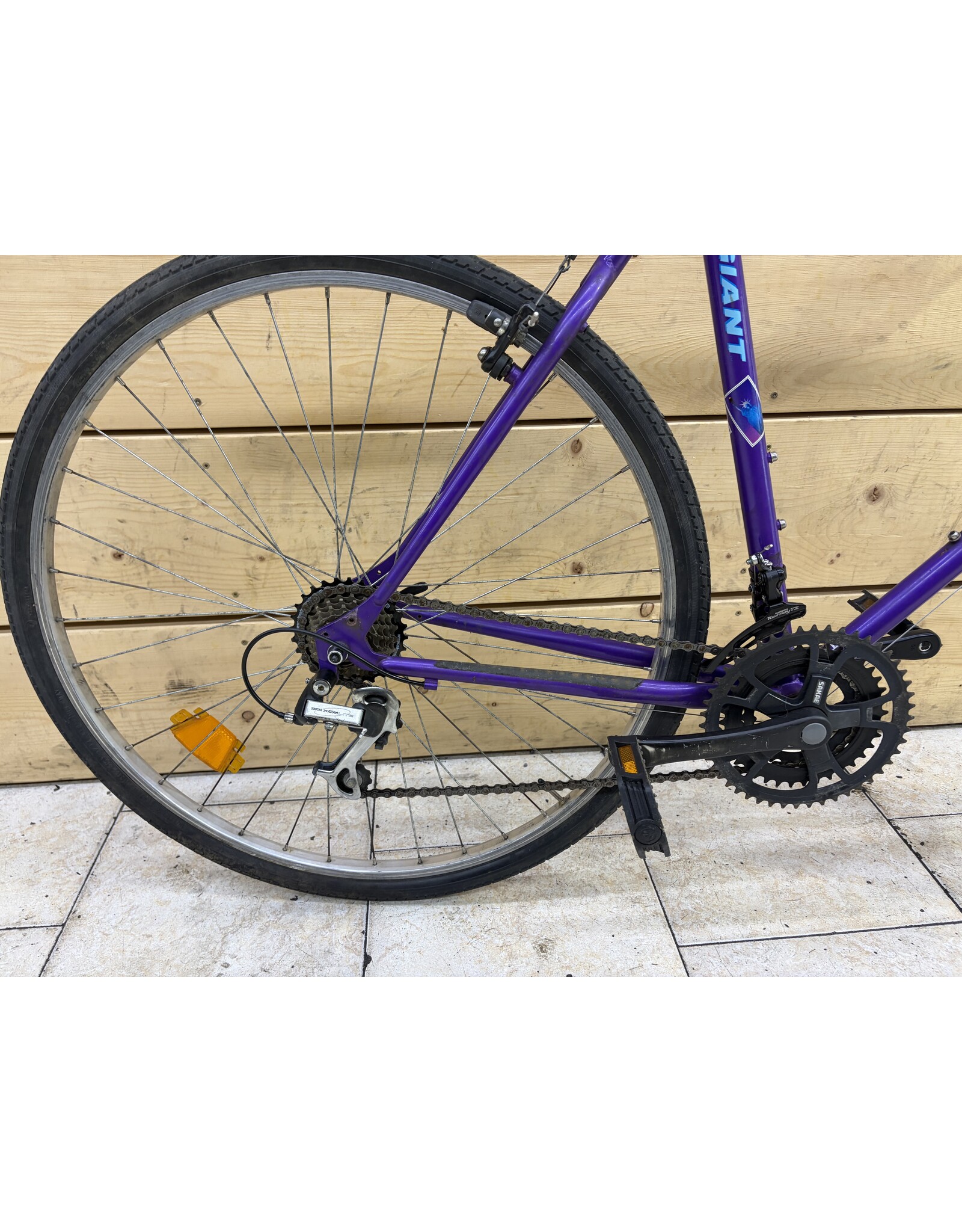 Vélo hybride usagé  Giant 21'' - 14068