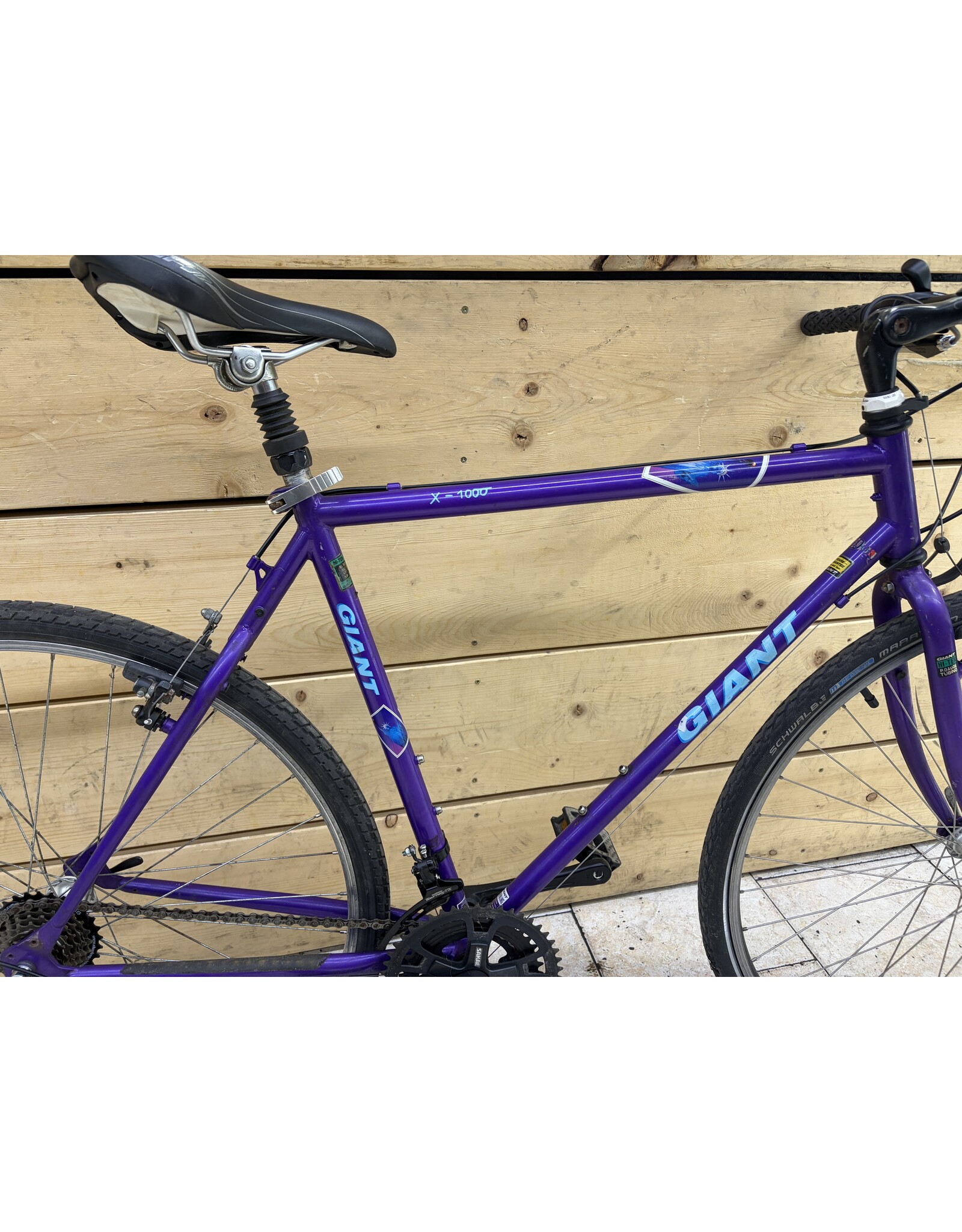 Vélo hybride usagé  Giant 21'' - 14068