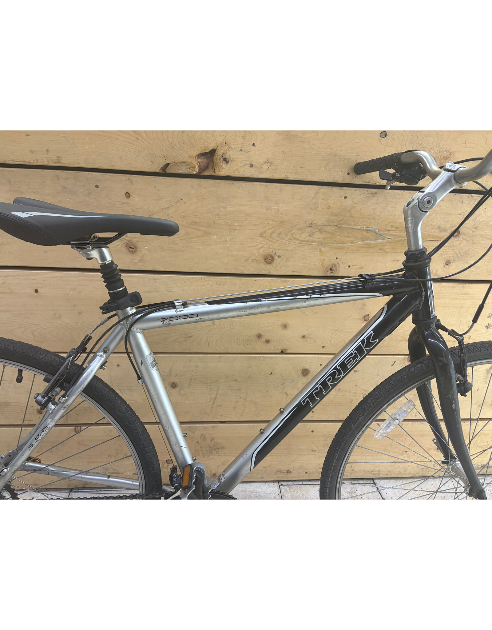 Vélo hybride usagé  Trek 20'' - 14075